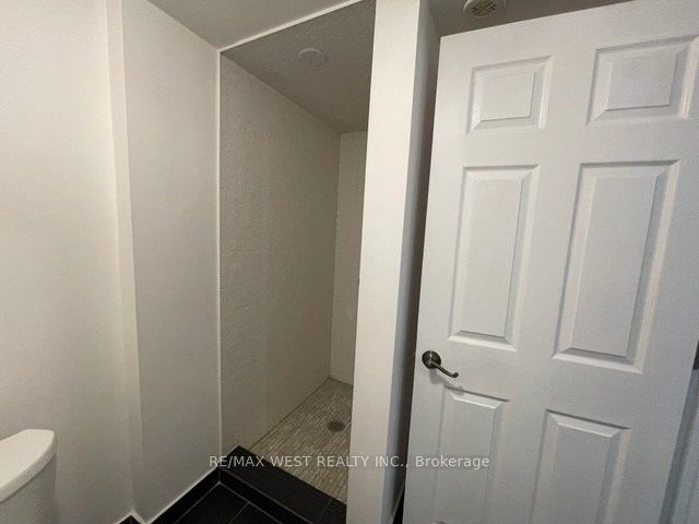 473a Rogers Road Property Photo 12
