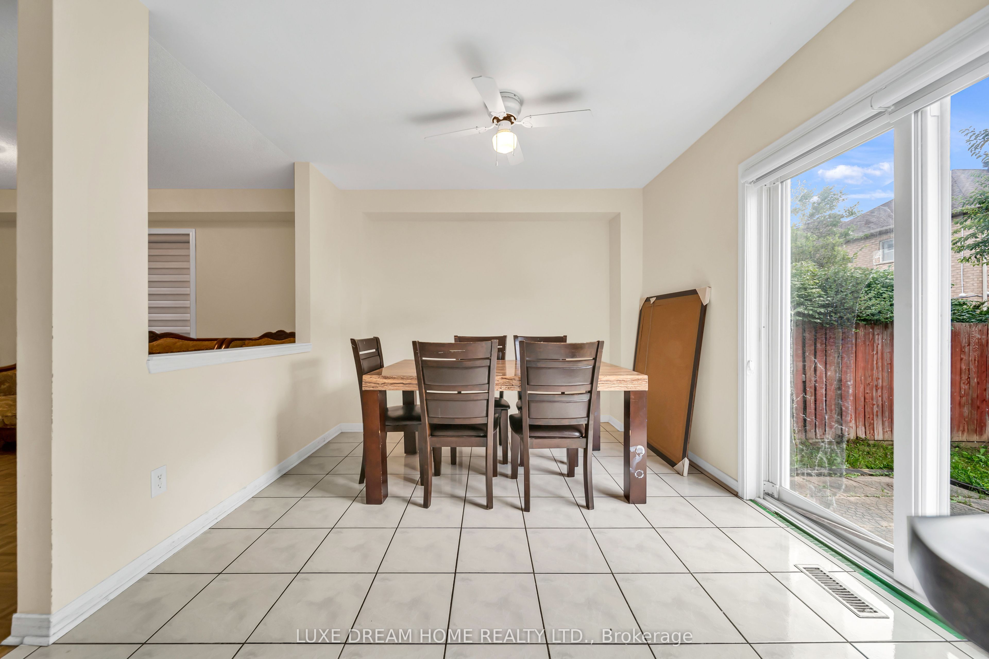 7 Grape Trail Property Photo 9