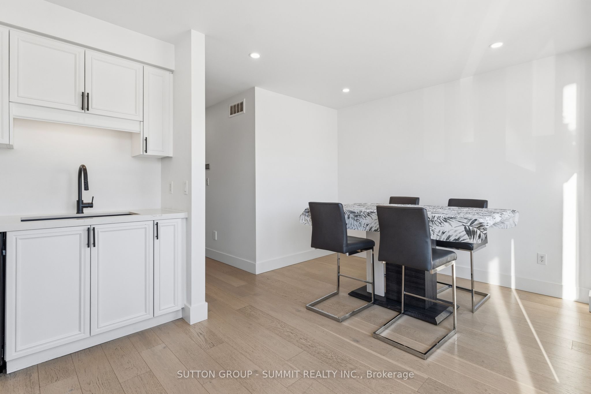 1253 Silvan Forest Drive 7 Property Photo 18