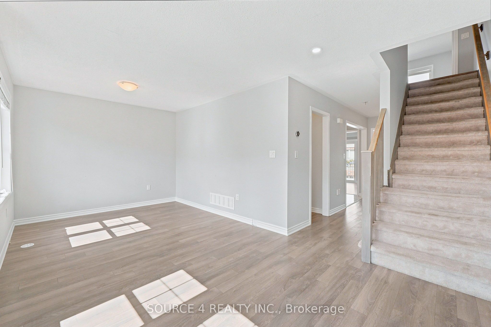 12 Tight Court Property Photo 24