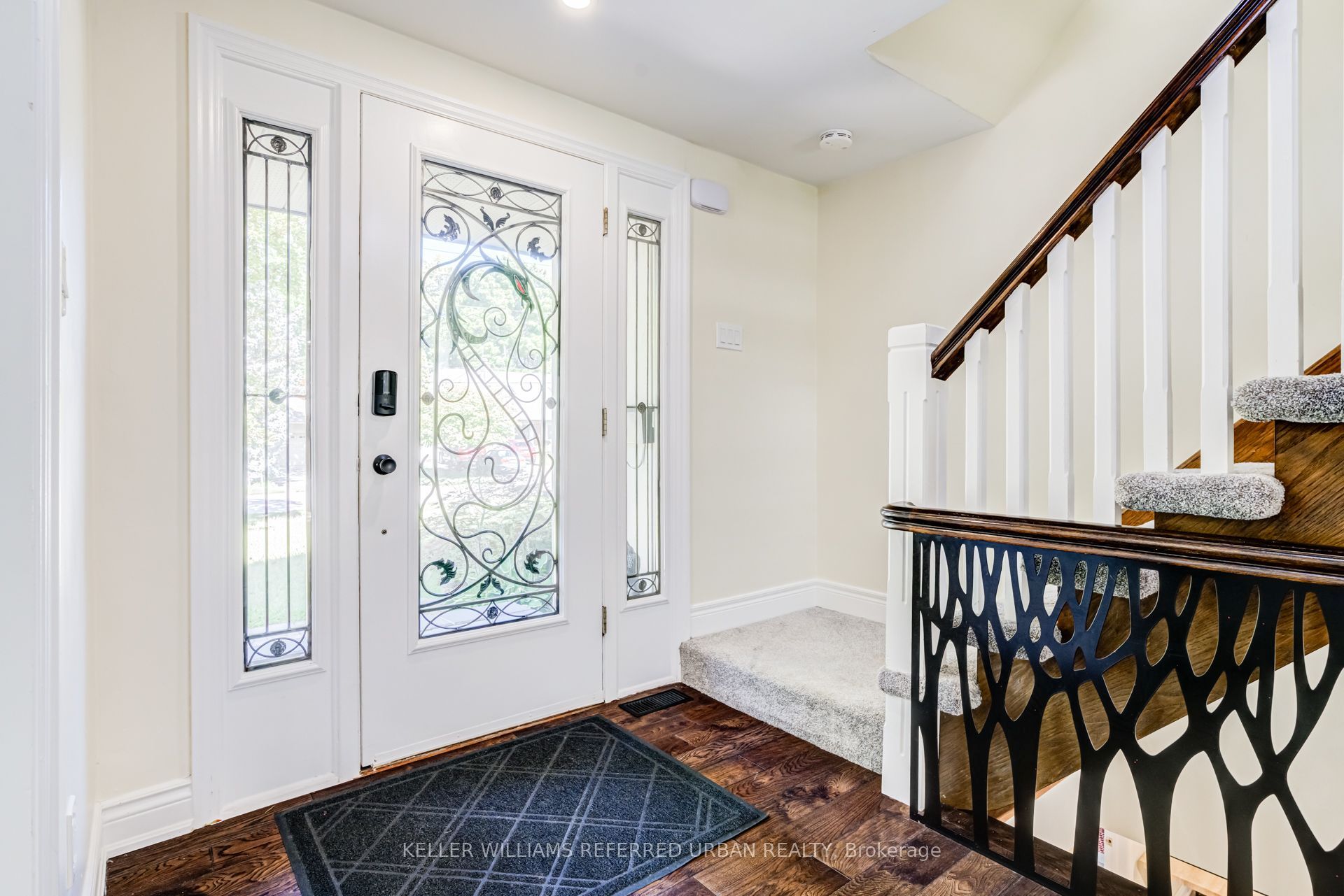 876 Parkland Avenue Property Photo 3
