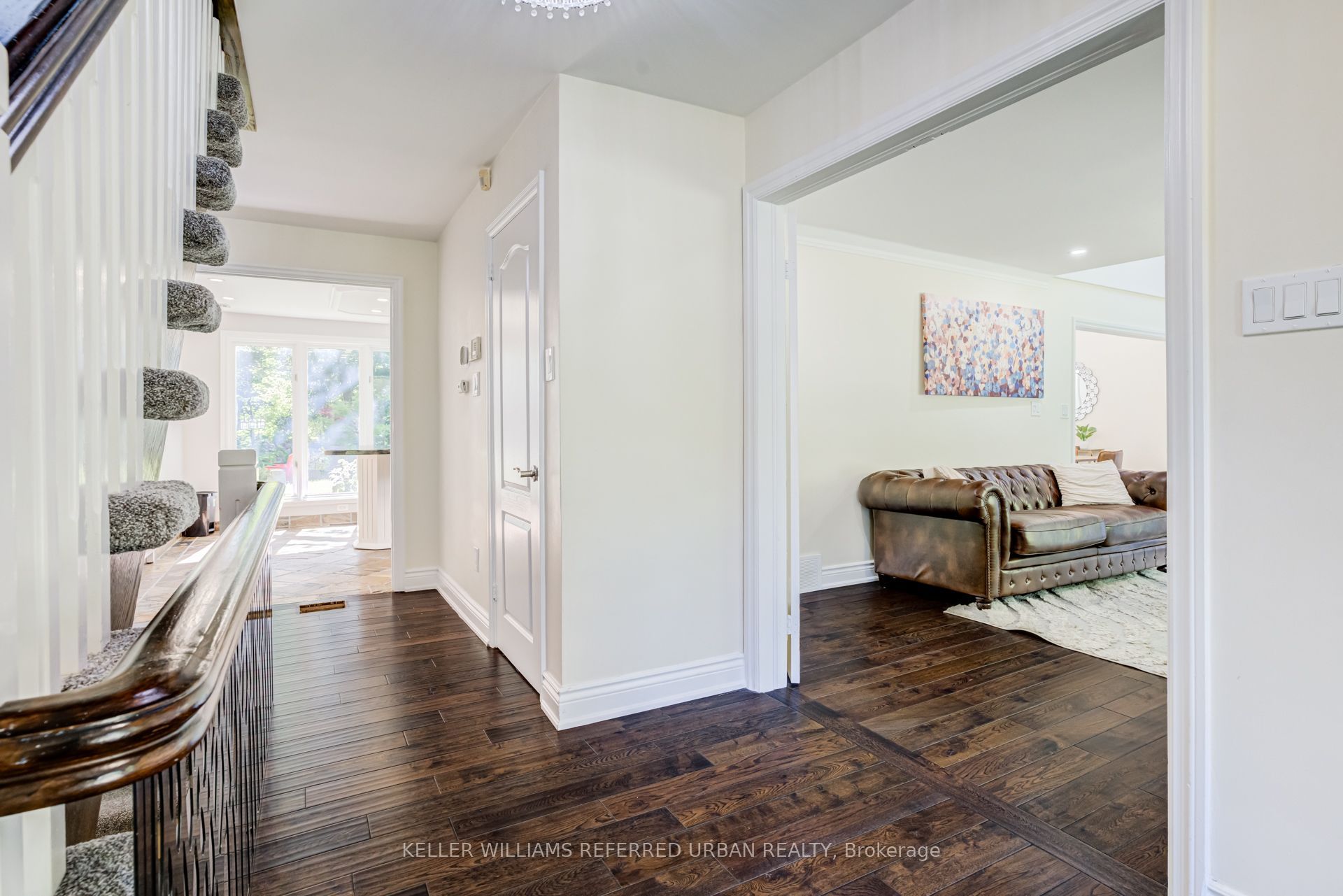 876 Parkland Avenue Property Photo 4