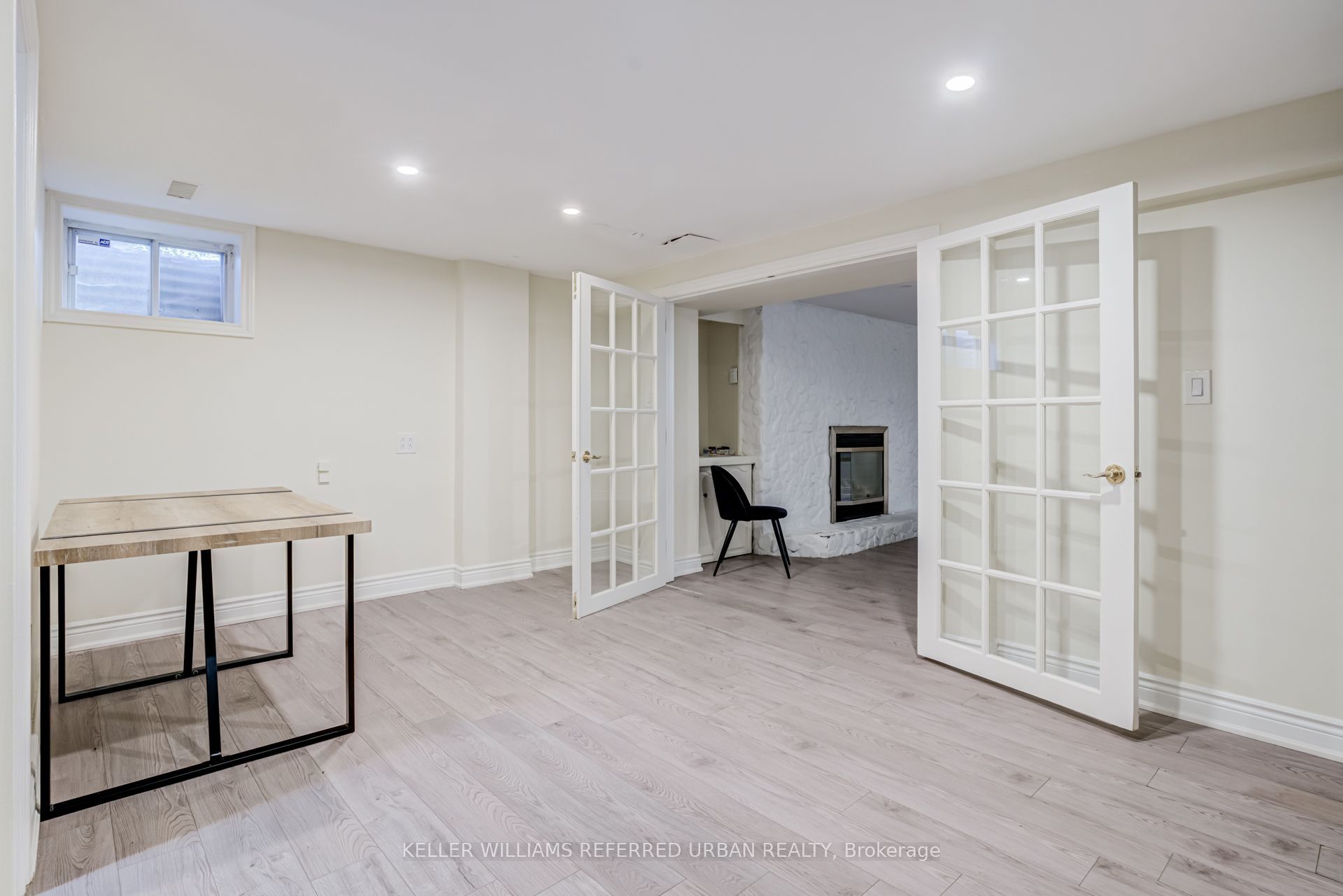 876 Parkland Avenue Property Photo 33