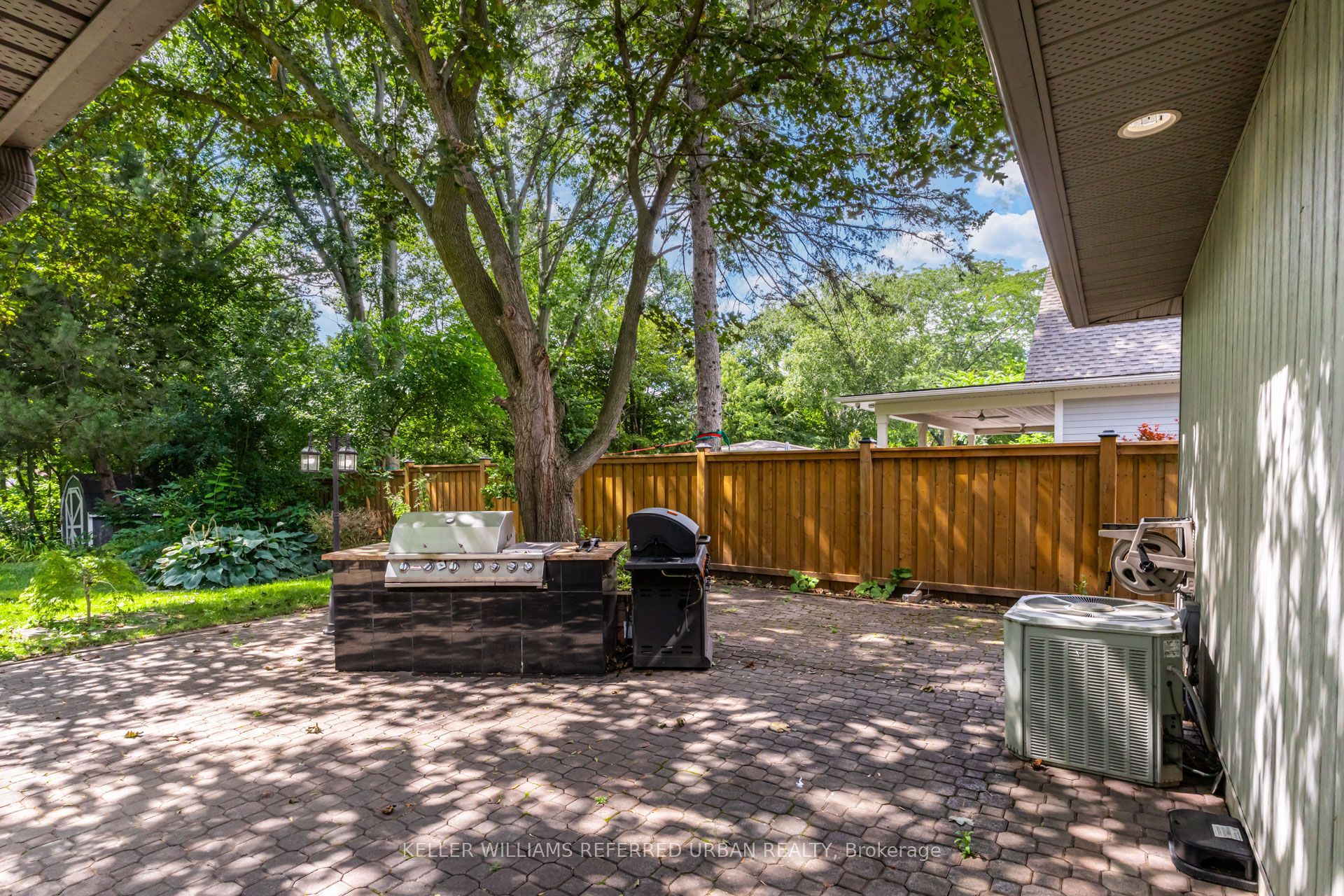876 Parkland Avenue Property Photo 37