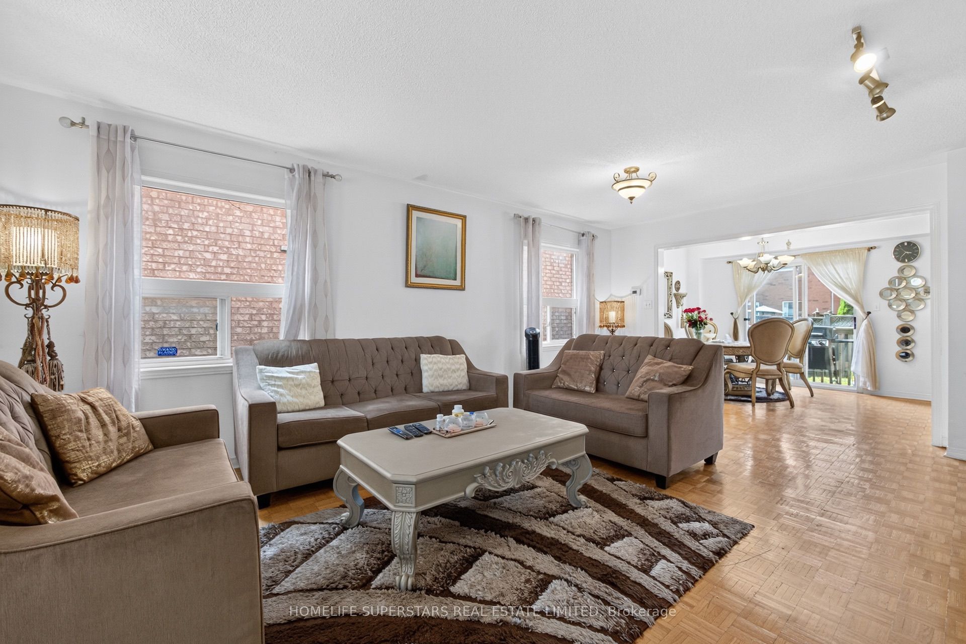 3257 Ridgeleigh Heights Property Photo 4