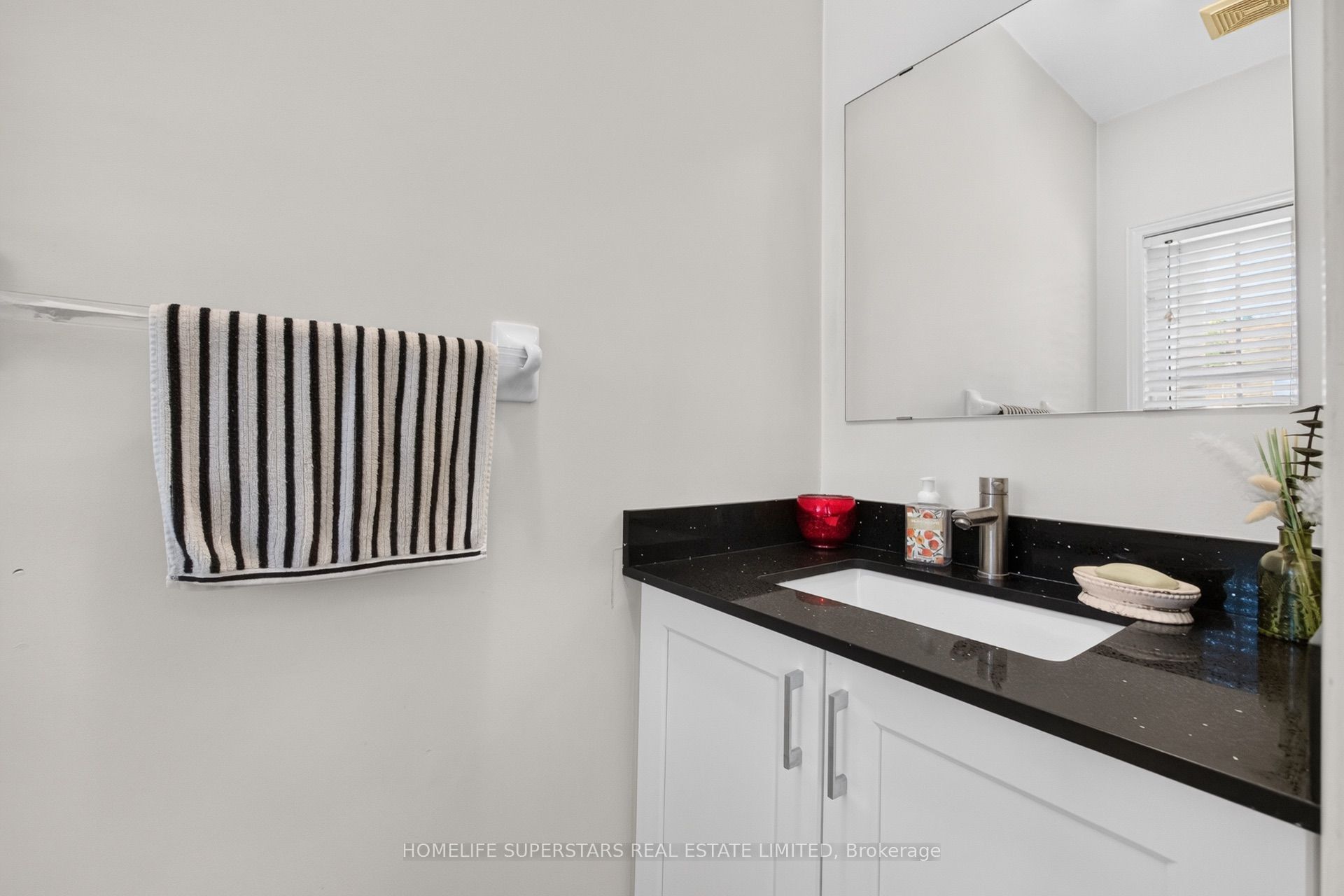 3257 Ridgeleigh Heights Property Photo 16