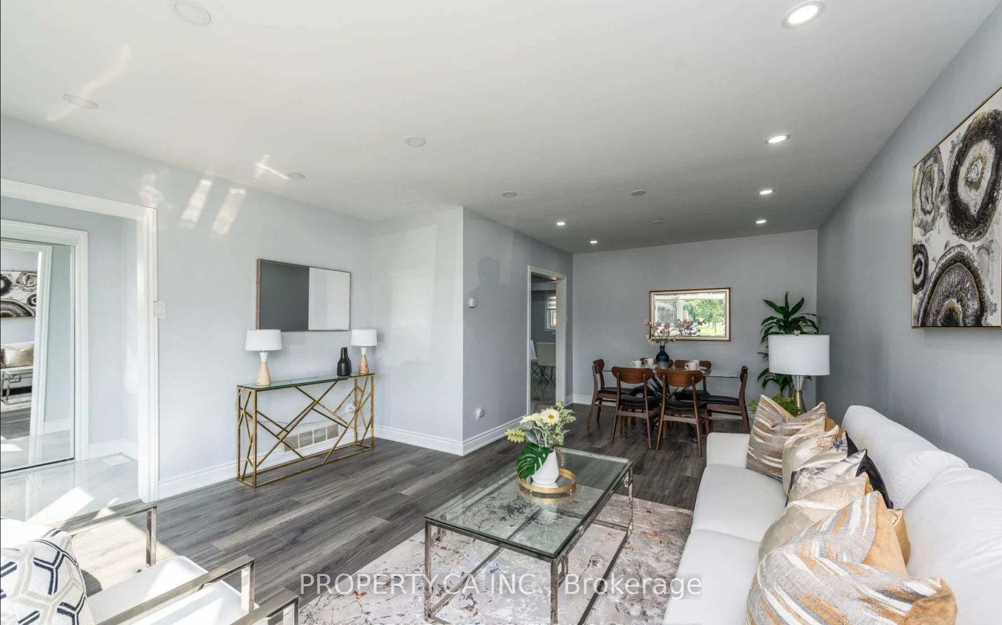 46 Wilton Drive Main/Upper Property Photo 1