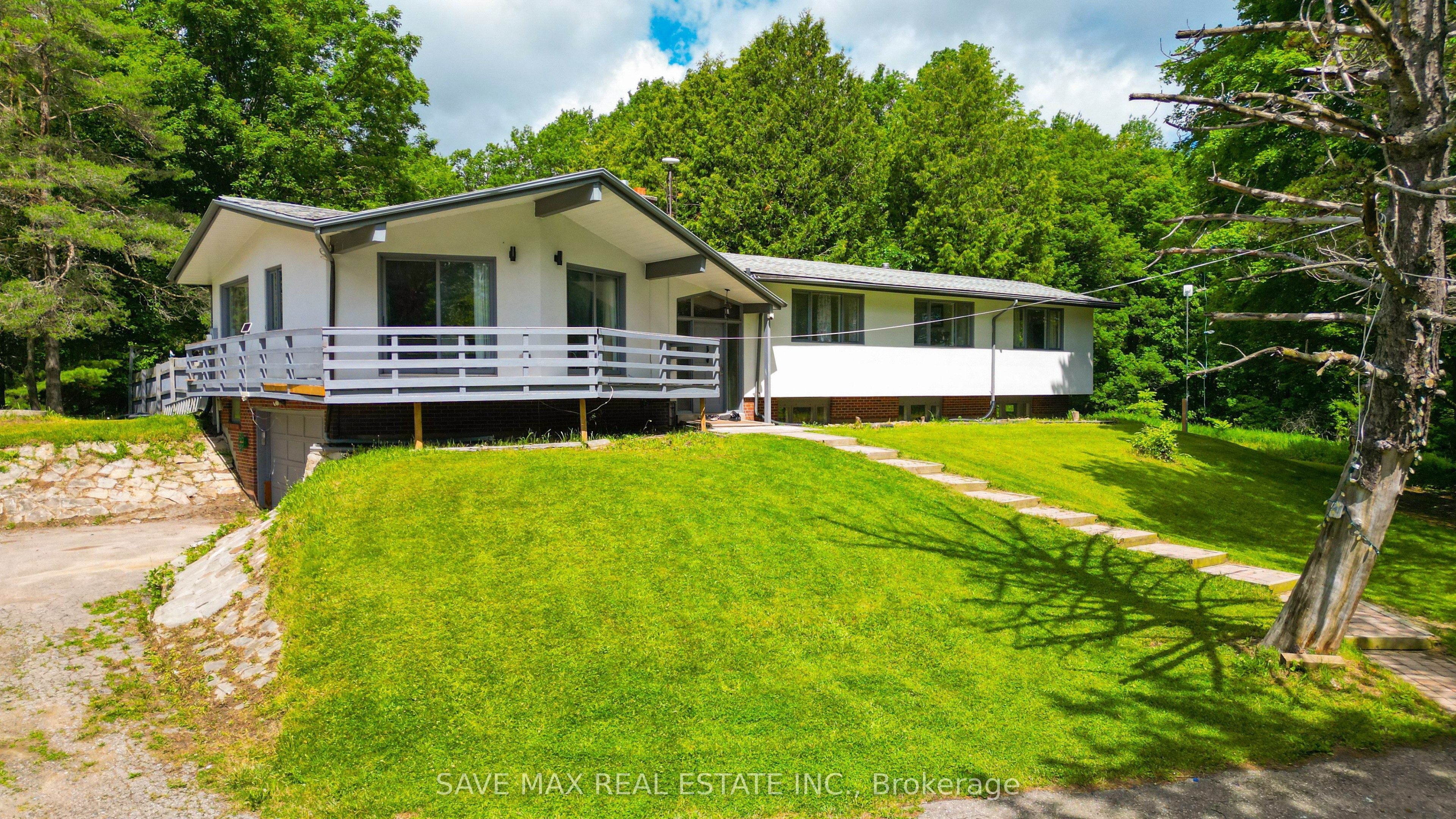 5812 Beech Grove Side Road Property Photo 4