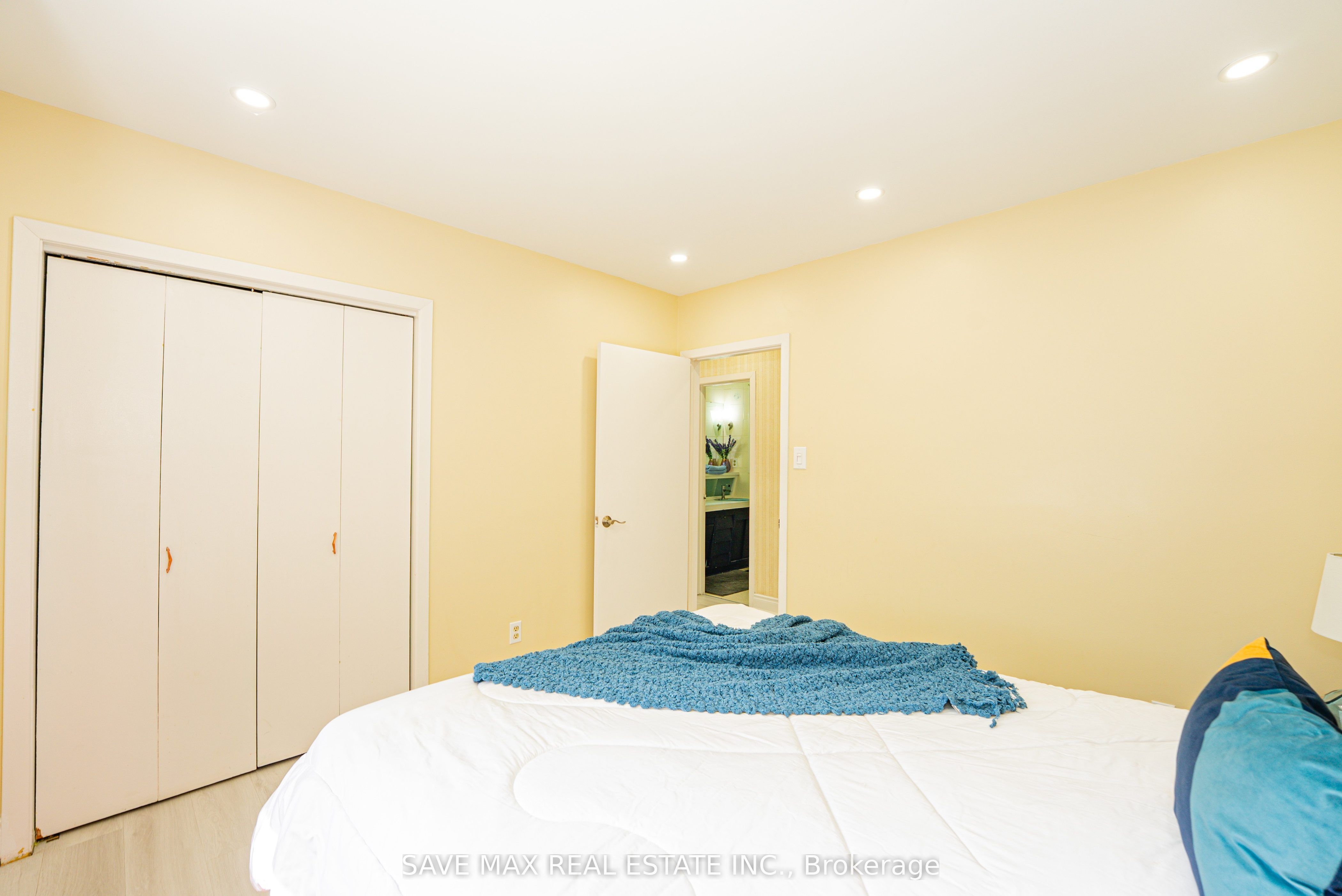 5812 Beech Grove Side Road Property Photo 29