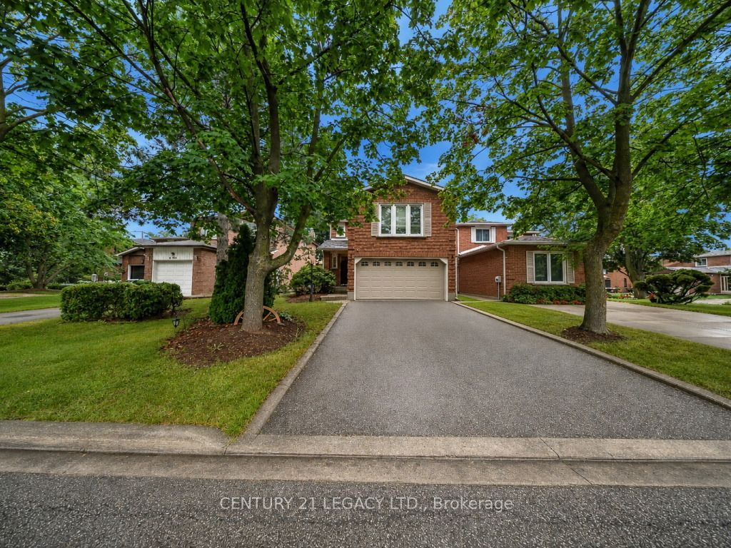 6772 Dolmage Court Property Photo 1