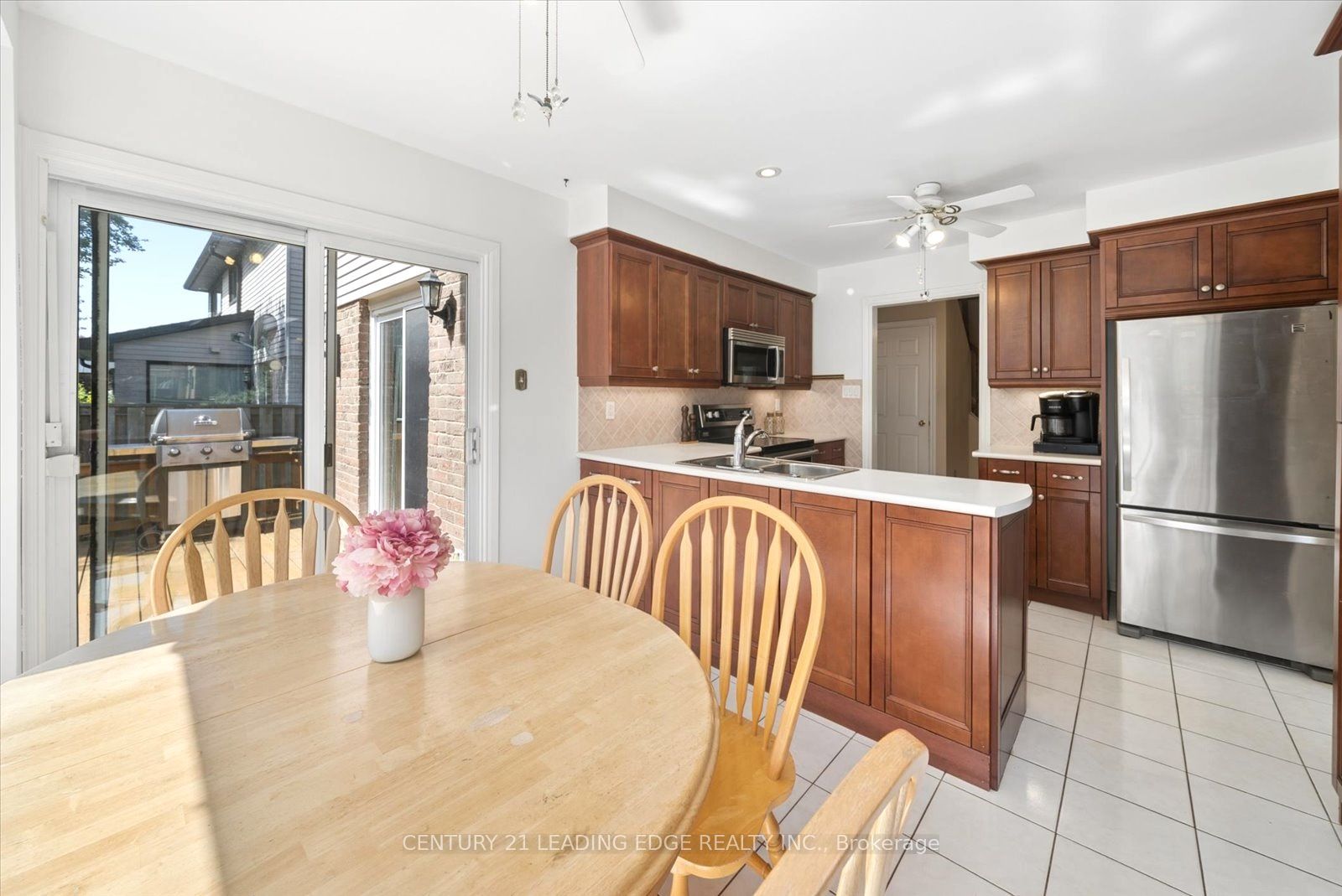 3074 Tours Road Property Photo 17