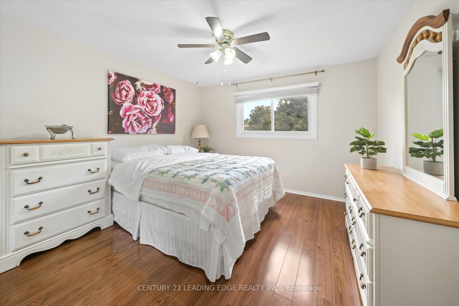 3074 Tours Road Property Photo 36