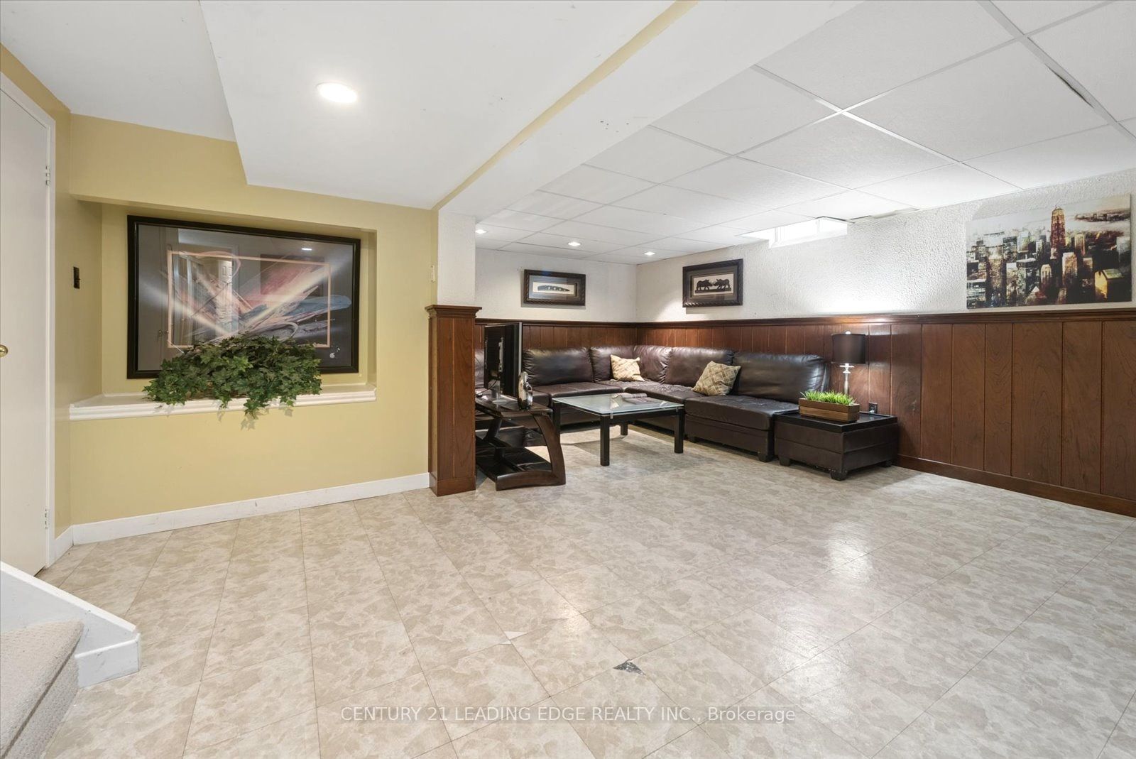 3074 Tours Road Property Photo 42