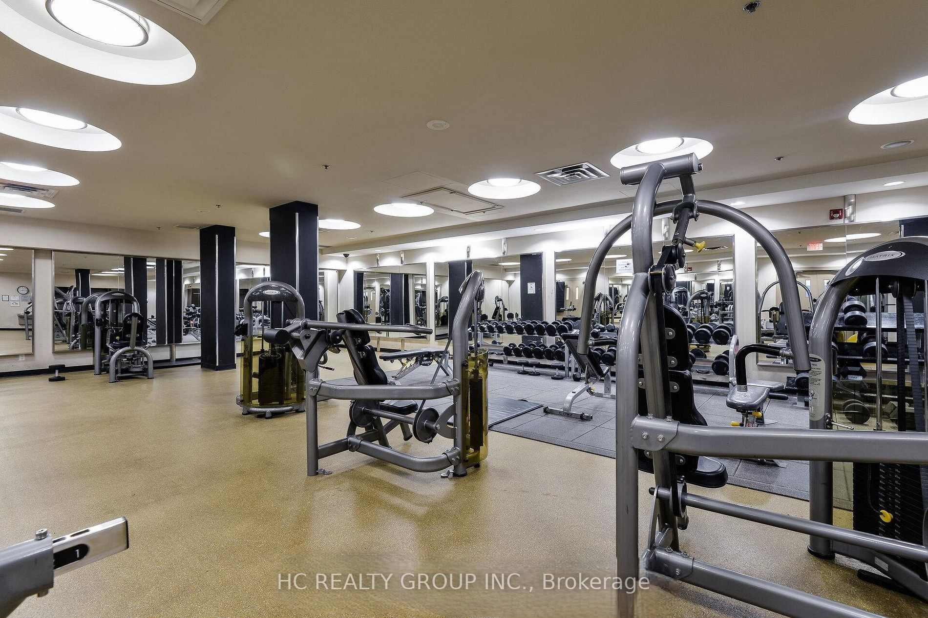50 Absolute Avenue 709 Property Photo 6