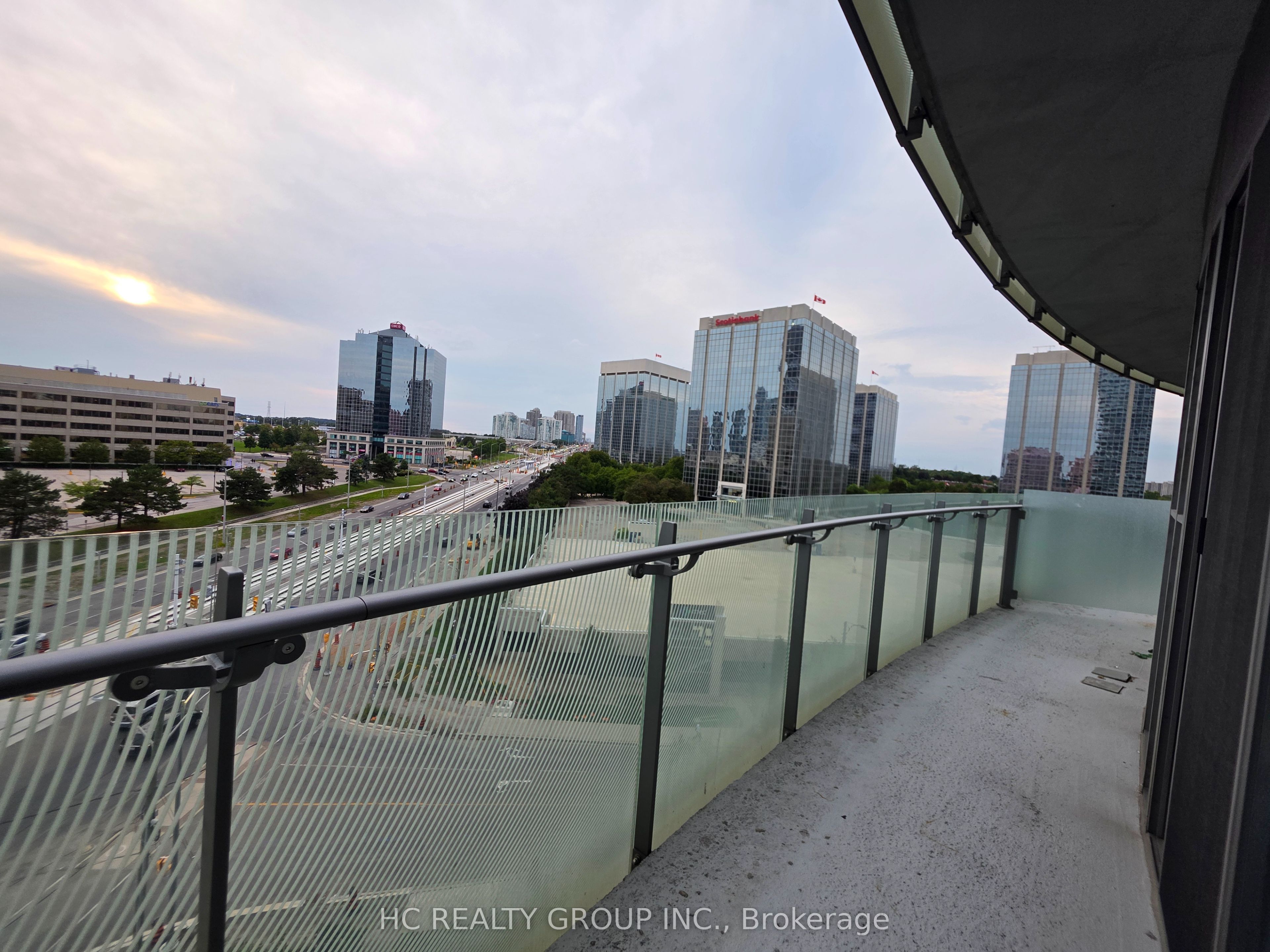50 Absolute Avenue 709 Property Photo 15