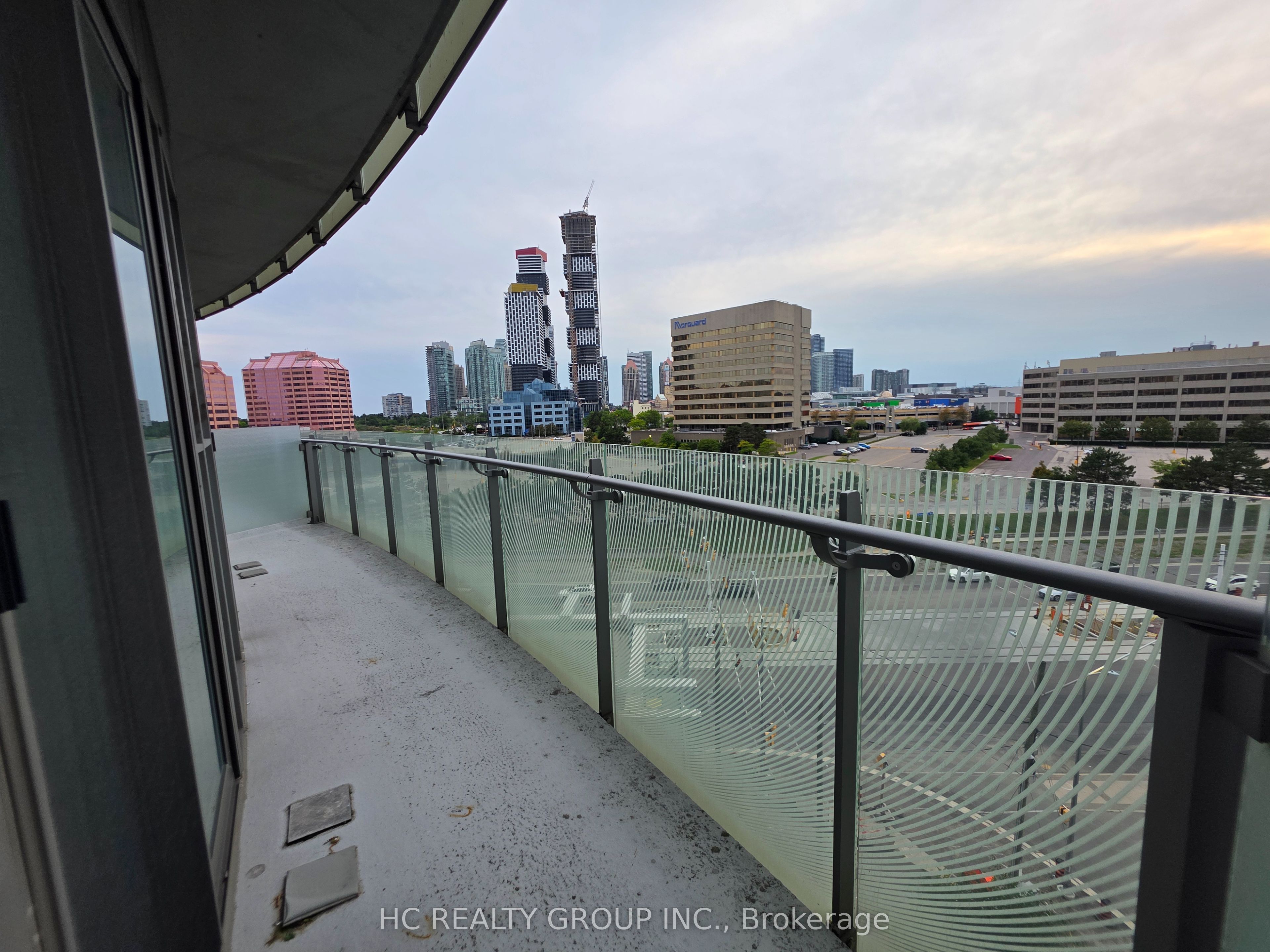 50 Absolute Avenue 709 Property Photo 16
