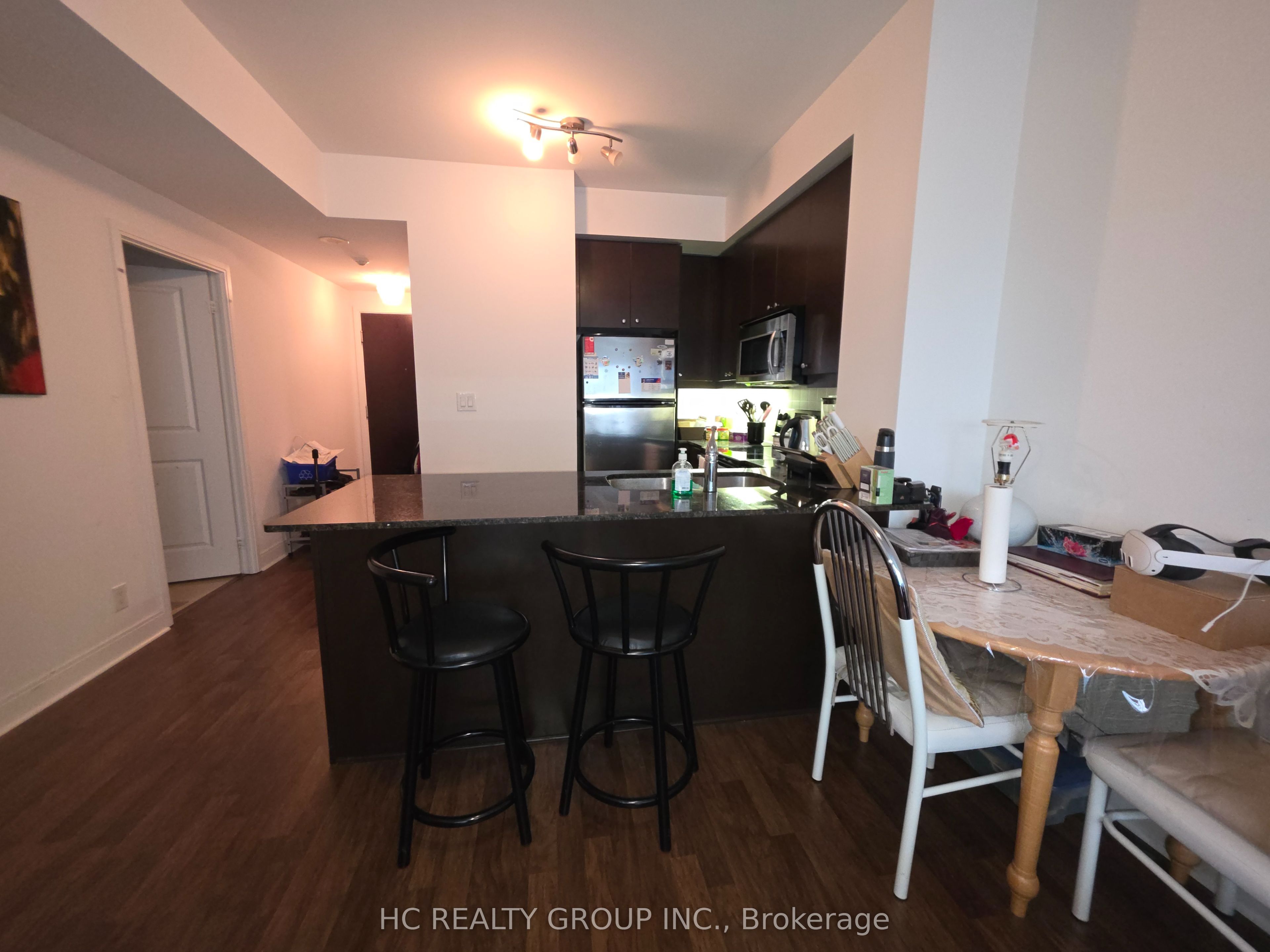 50 Absolute Avenue 709 Property Photo 19