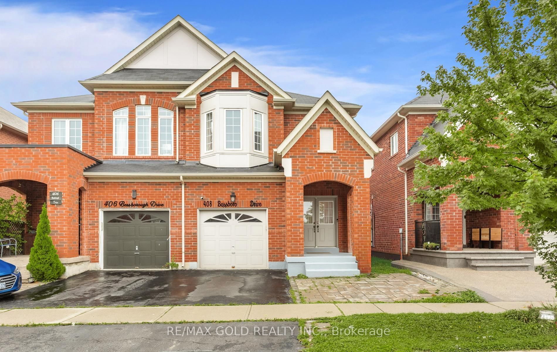 408 Bessborough Drive Property Photo 2