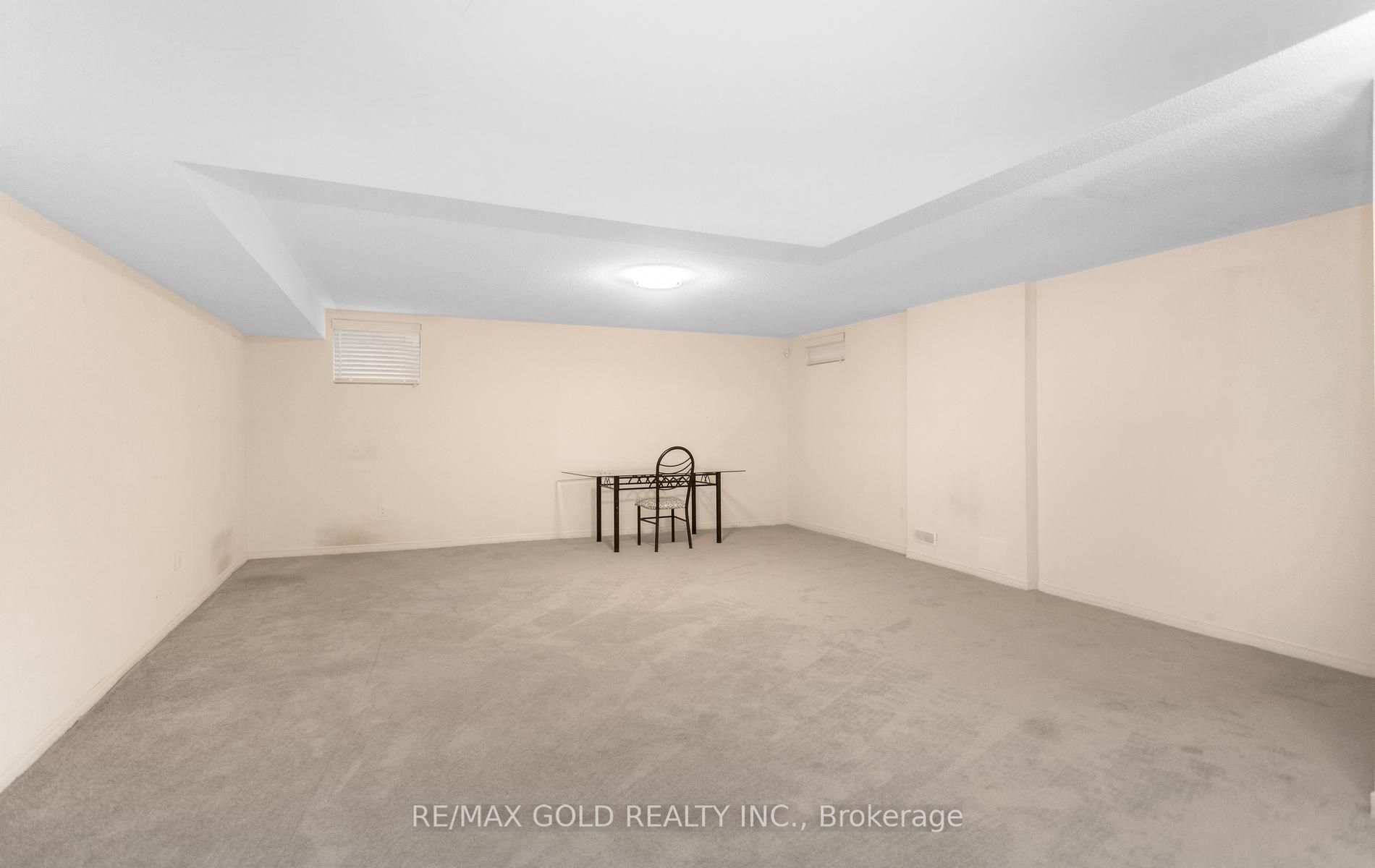 408 Bessborough Drive Property Photo 42