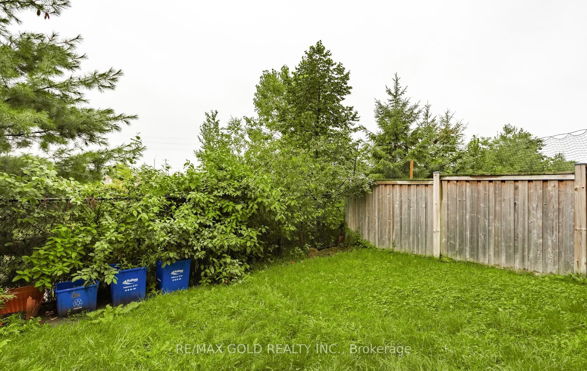 408 Bessborough Drive Property Photo 47