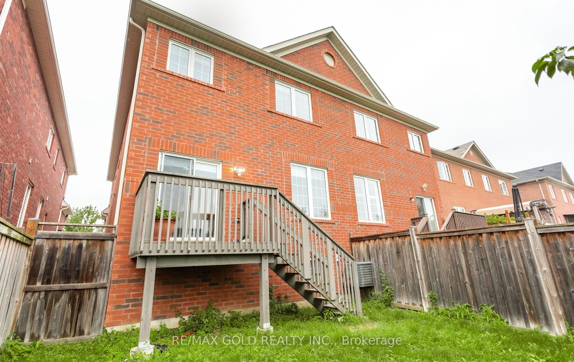 408 Bessborough Drive Property Photo 49