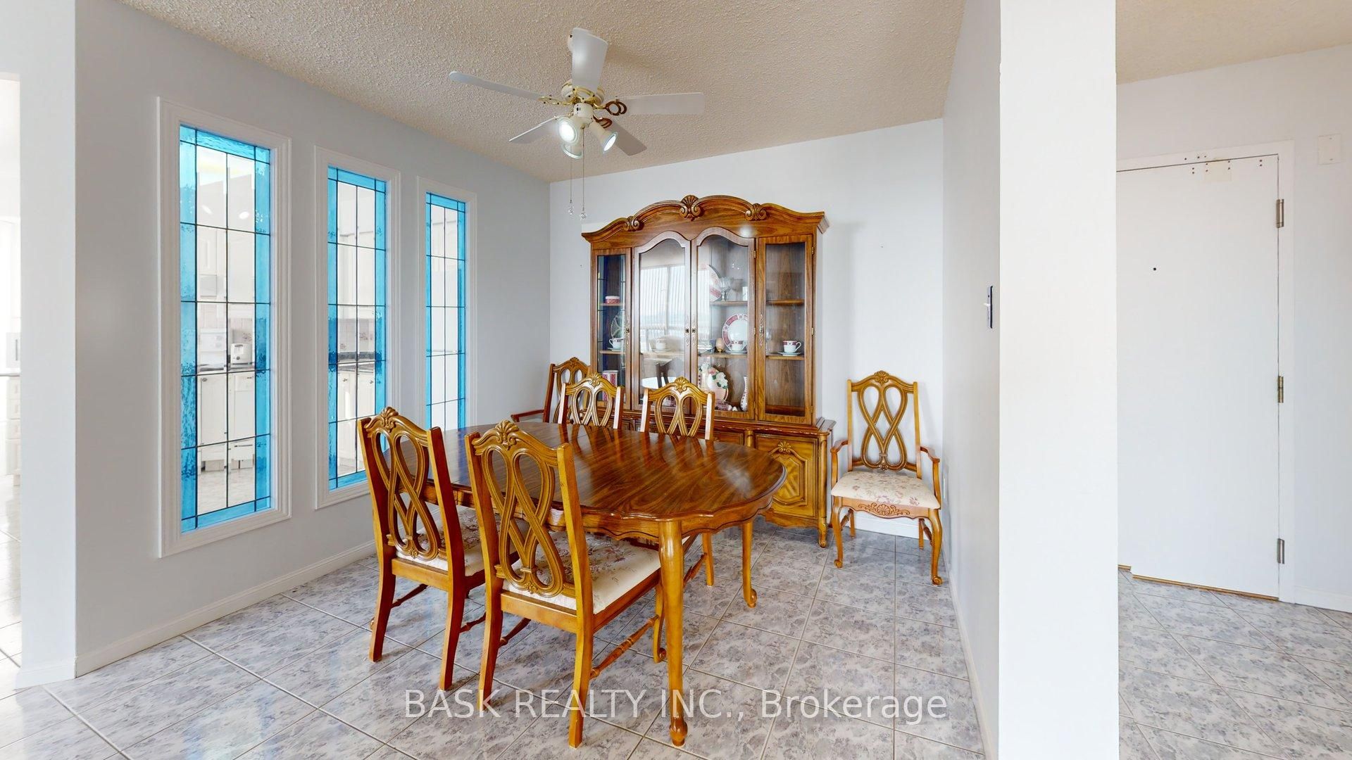 12 Laurelcrest Street 907 Property Photo 20