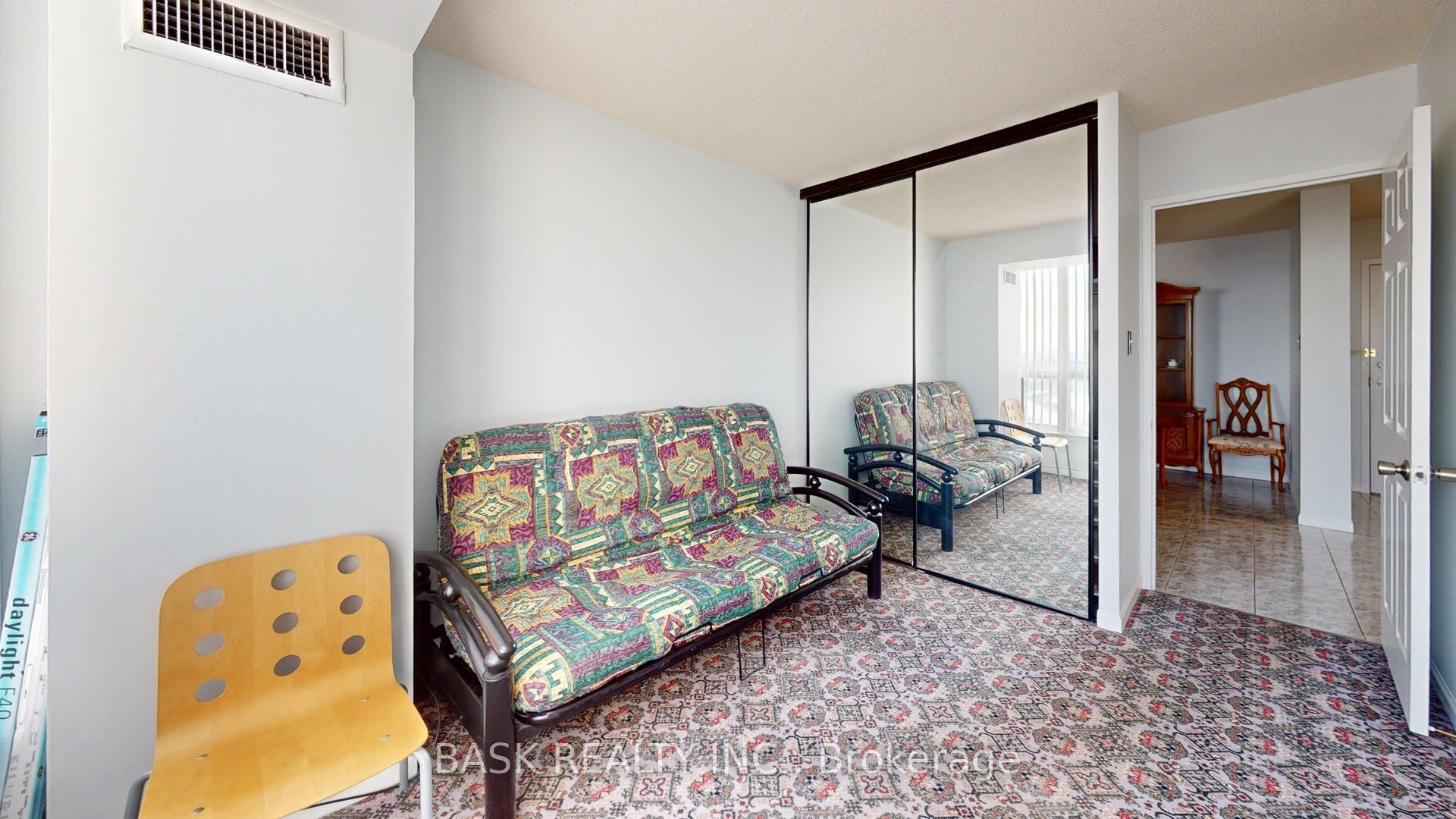 12 Laurelcrest Street 907 Property Photo 23