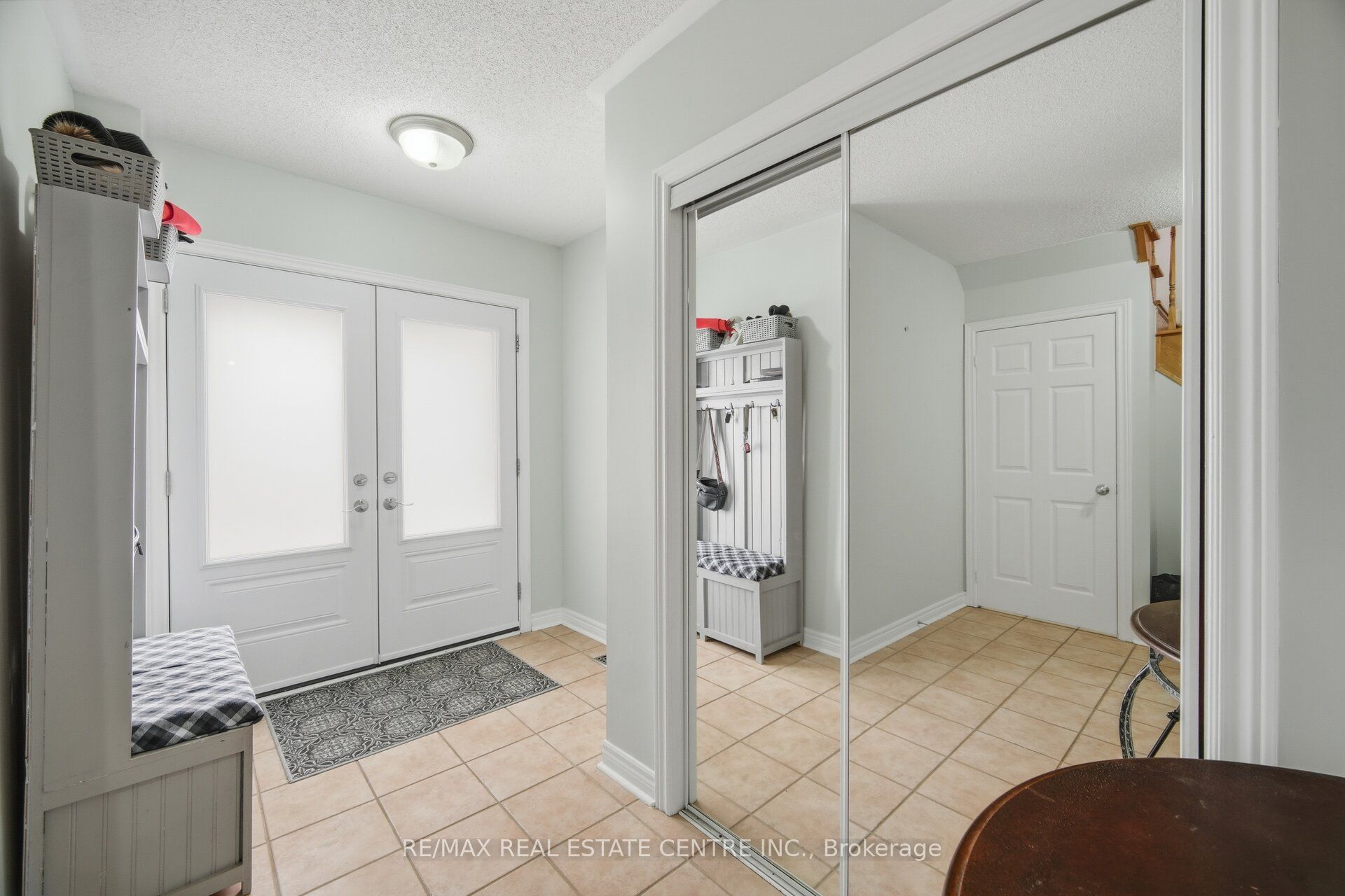 65 Coolspring Crescent Property Photo 4