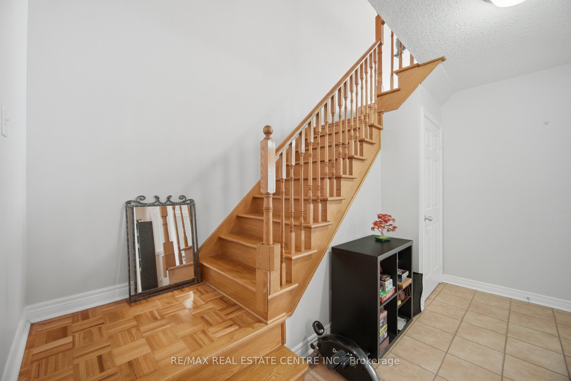 65 Coolspring Crescent Property Photo 15