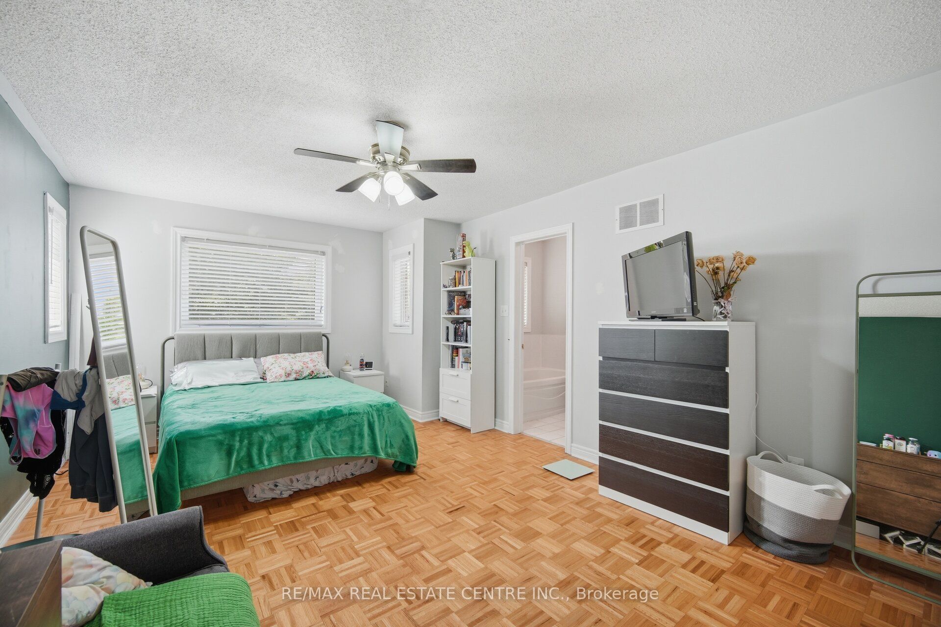 65 Coolspring Crescent Property Photo 18