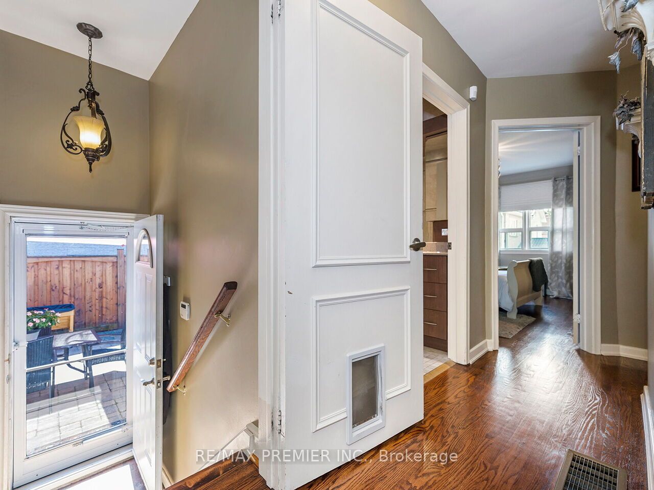 2894 Weston Road Property Photo 13