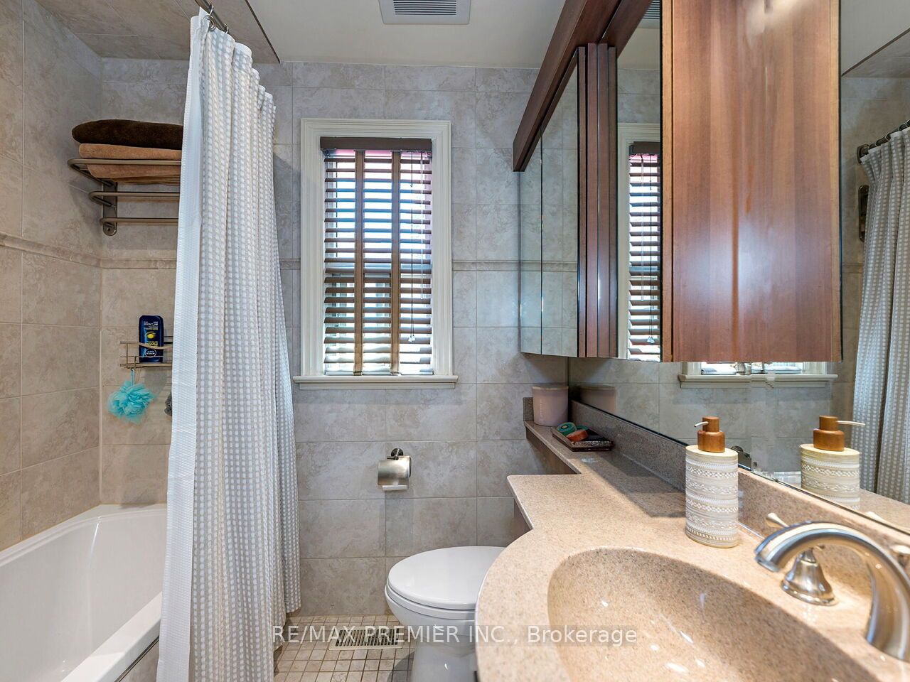 2894 Weston Road Property Photo 16