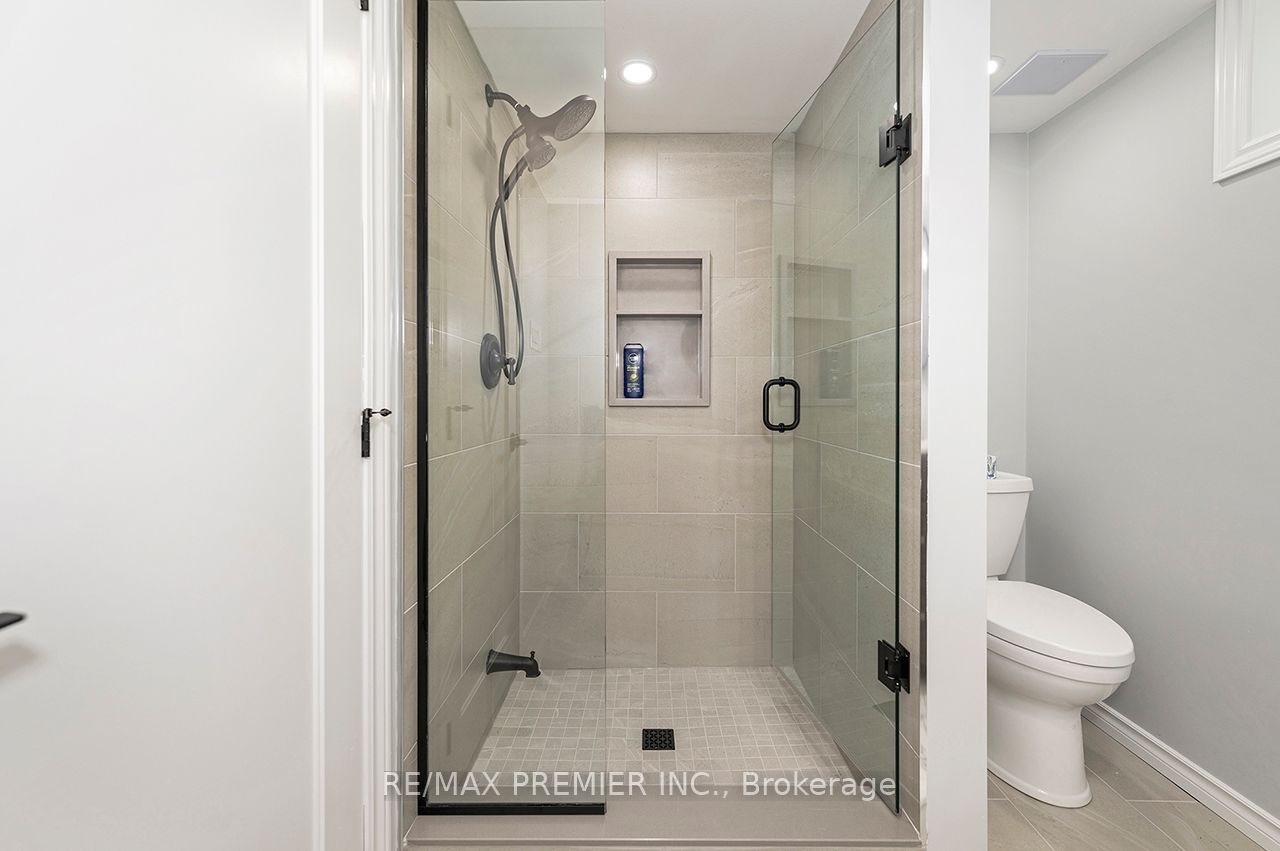 2894 Weston Road Property Photo 23