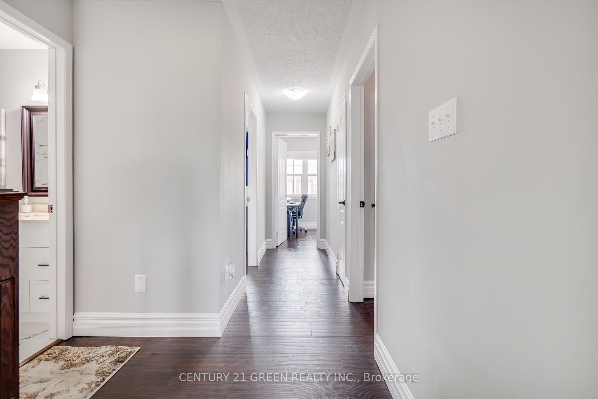 3873 Brinwood Gate Property Photo 17