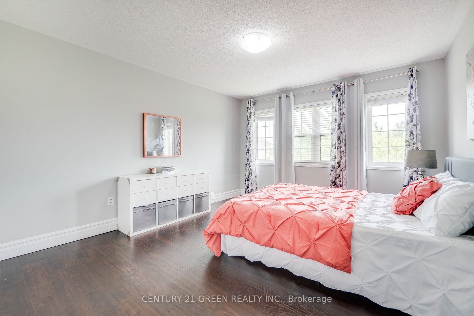3873 Brinwood Gate Property Photo 19