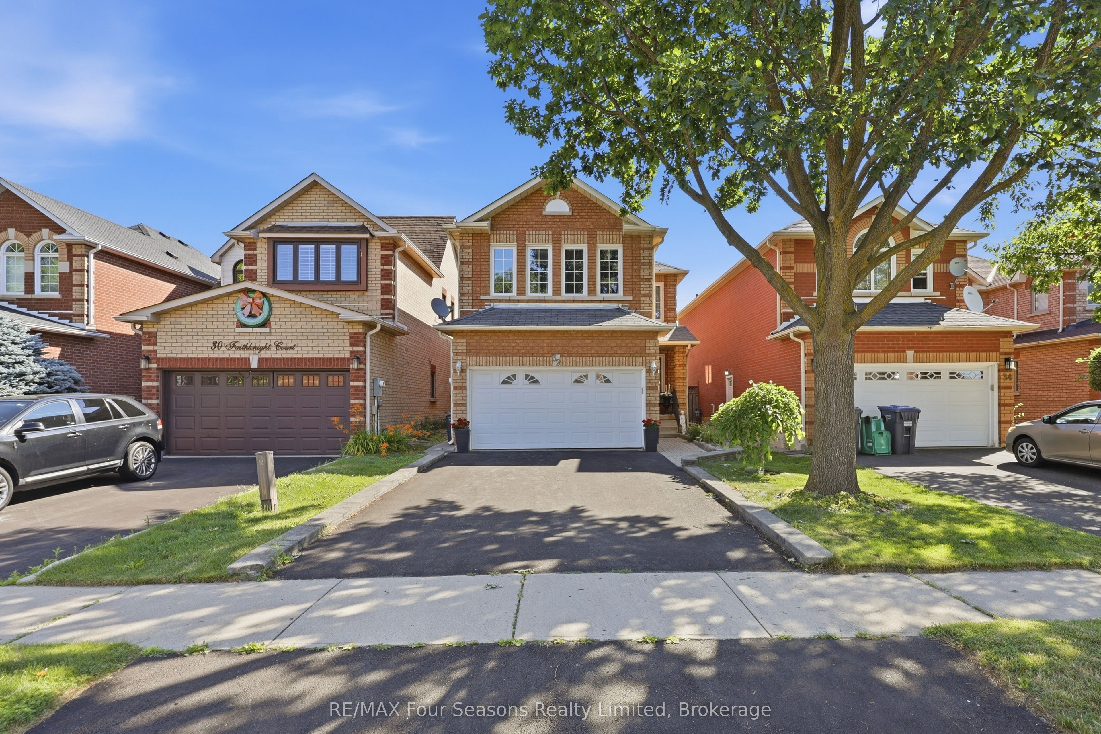 32 Faithknight Court