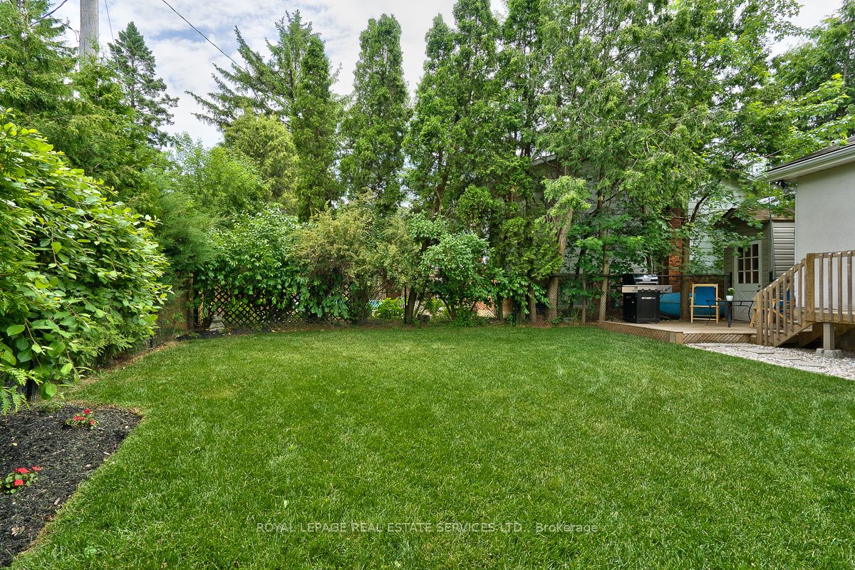3423 Lakeshore Road Property Photo 13
