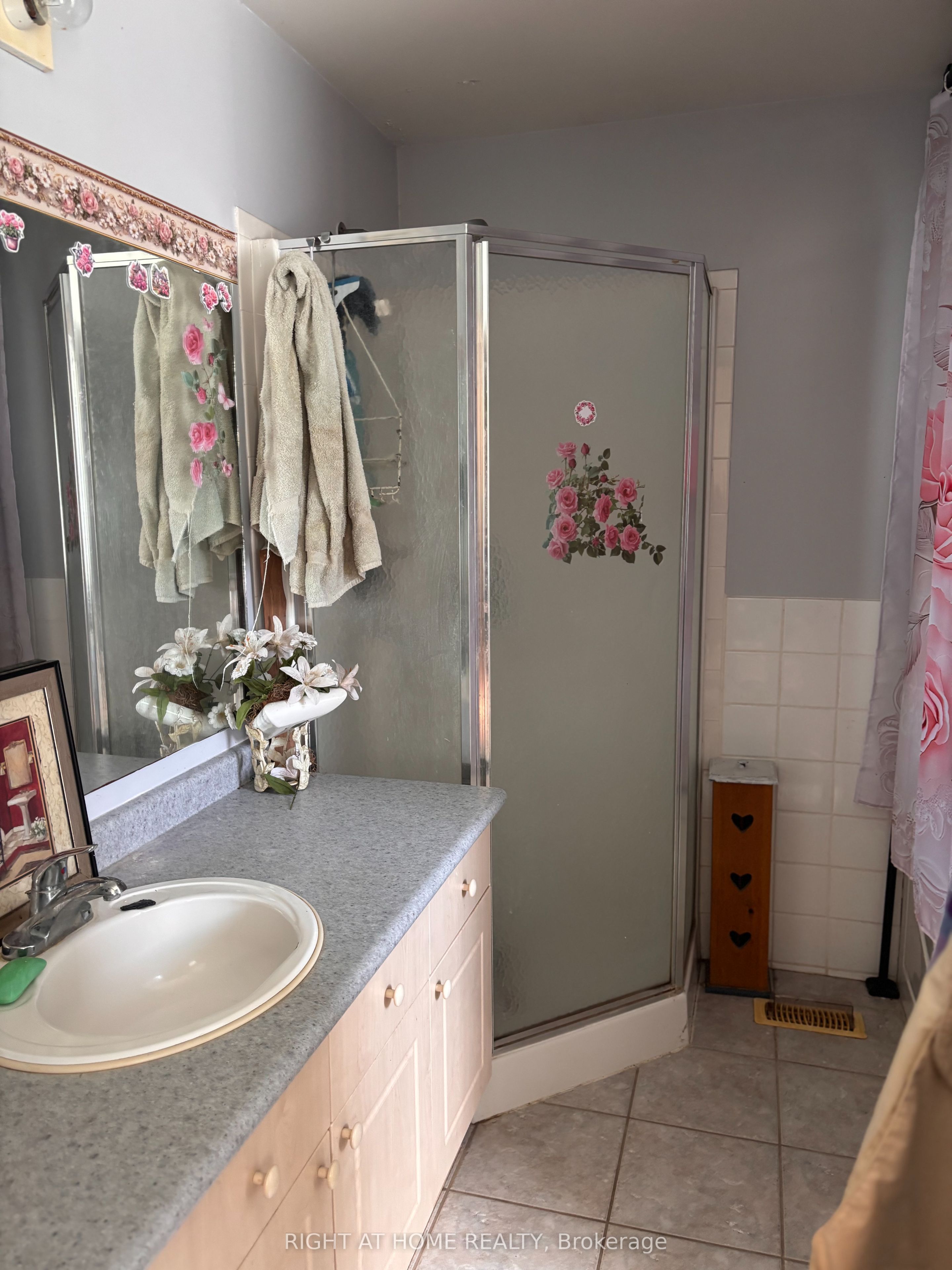 1 Montgomery Boulevard Property Photo 19
