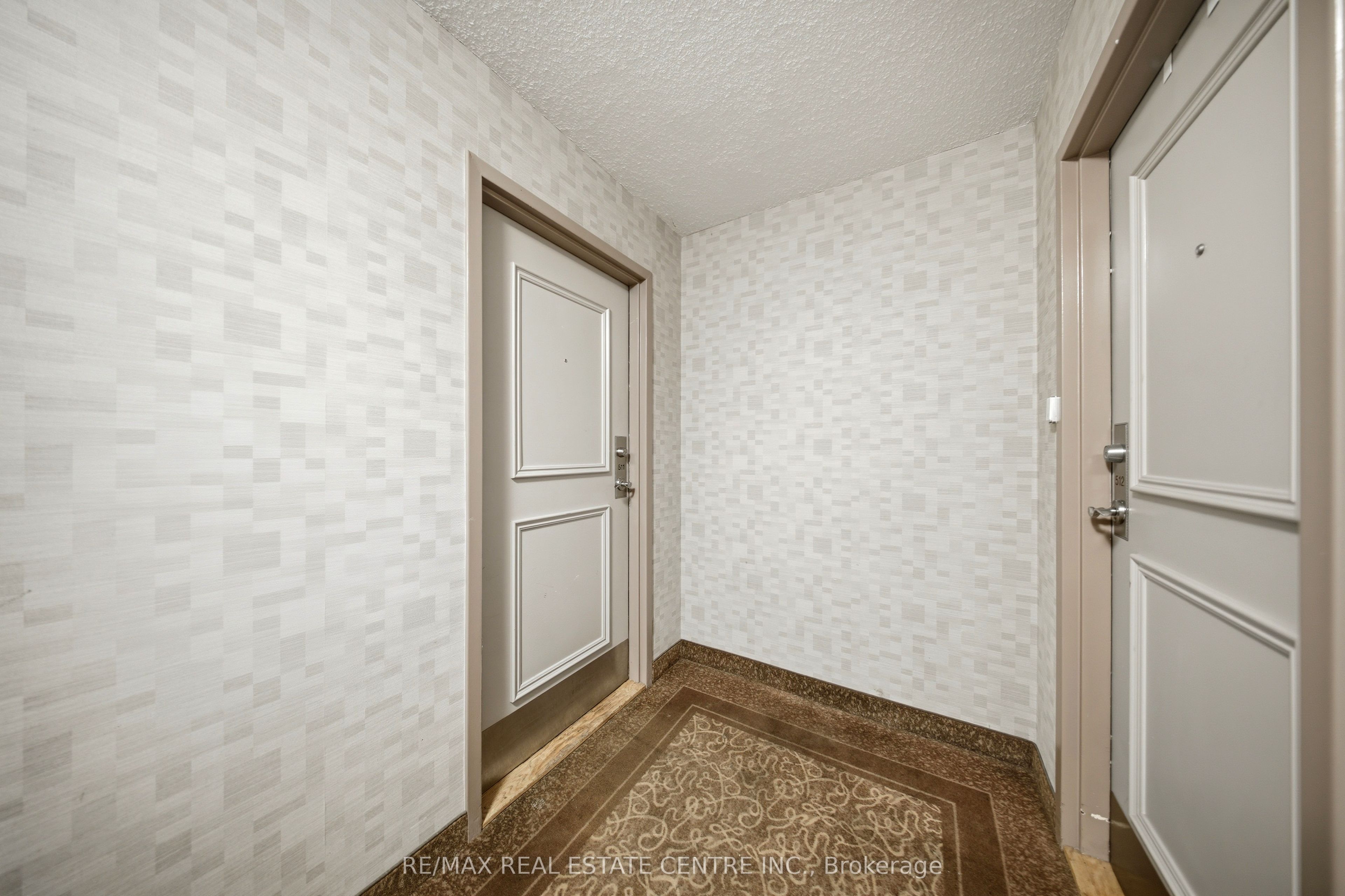 1300 Mississauga Valley Boulevard 511 Property Photo 21