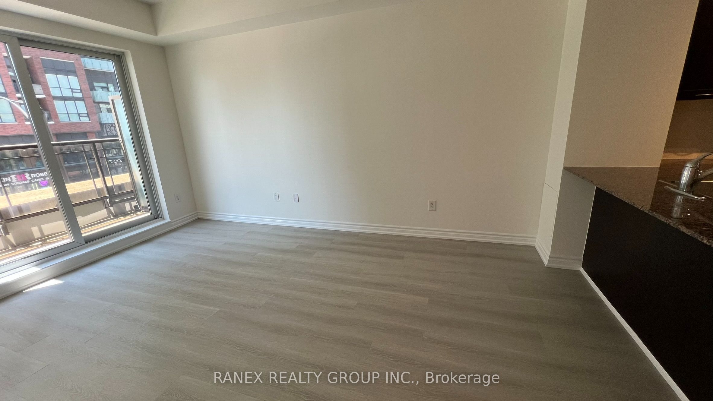 385 Prince Of Wales Drive 317 Property Photo 18