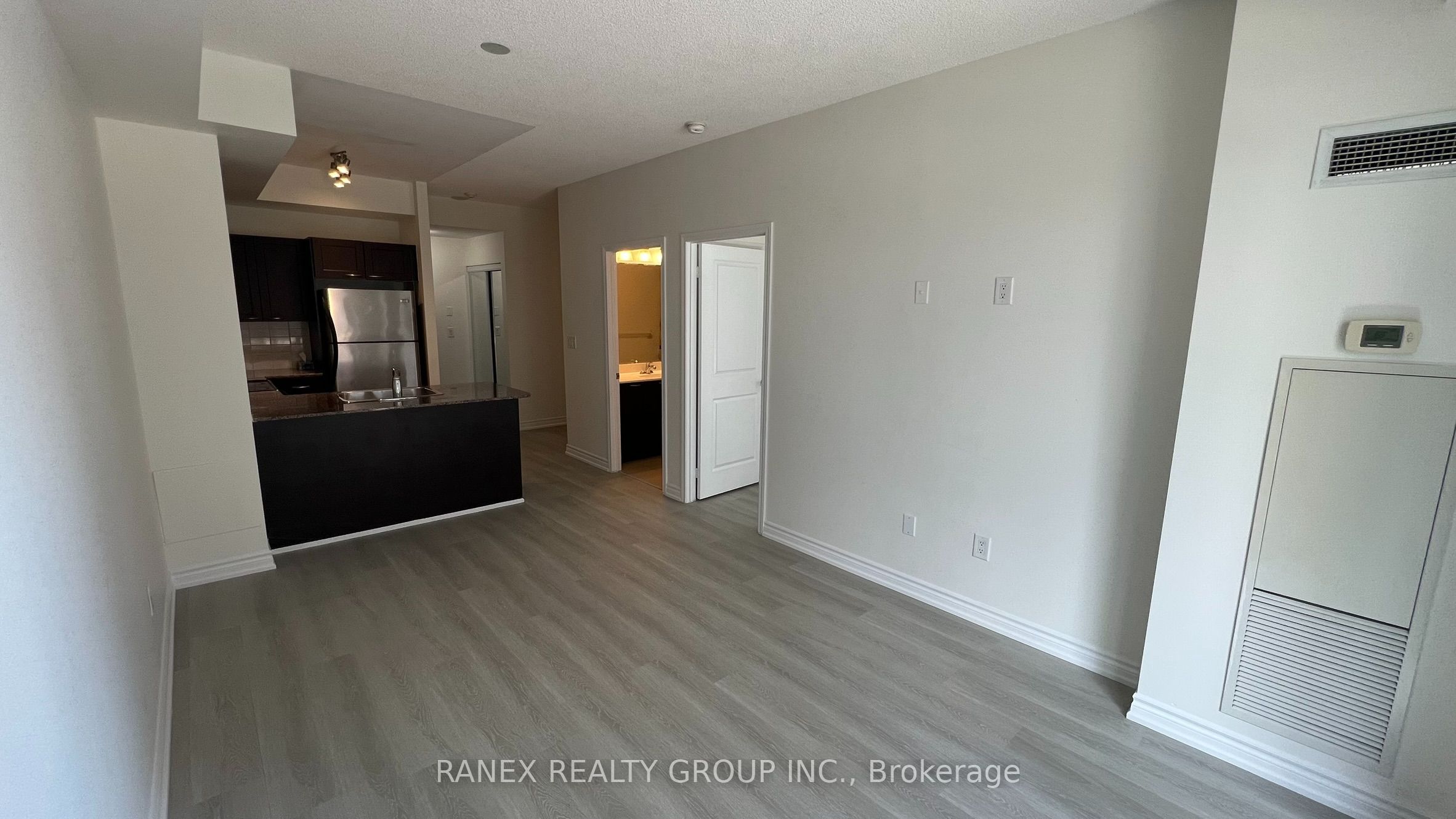 385 Prince Of Wales Drive 317 Property Photo 22