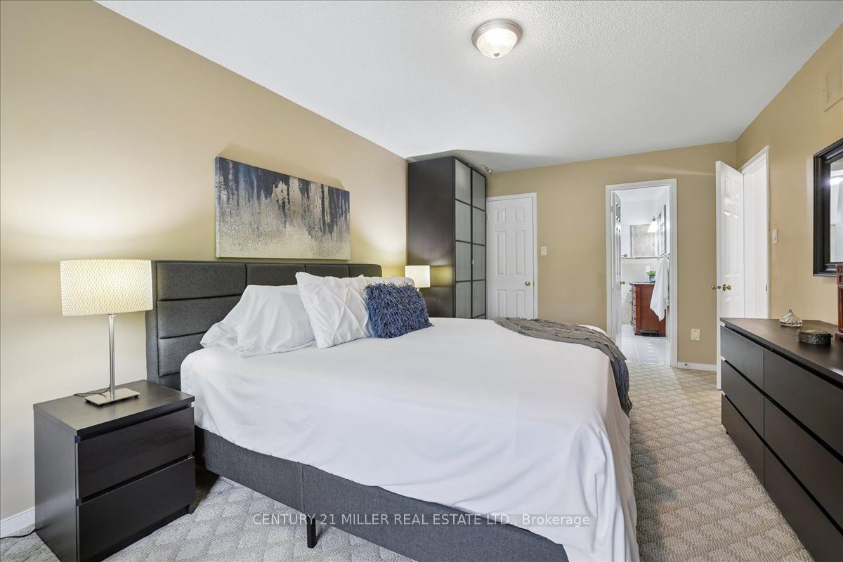 2120 Sixth Line Property Photo 18
