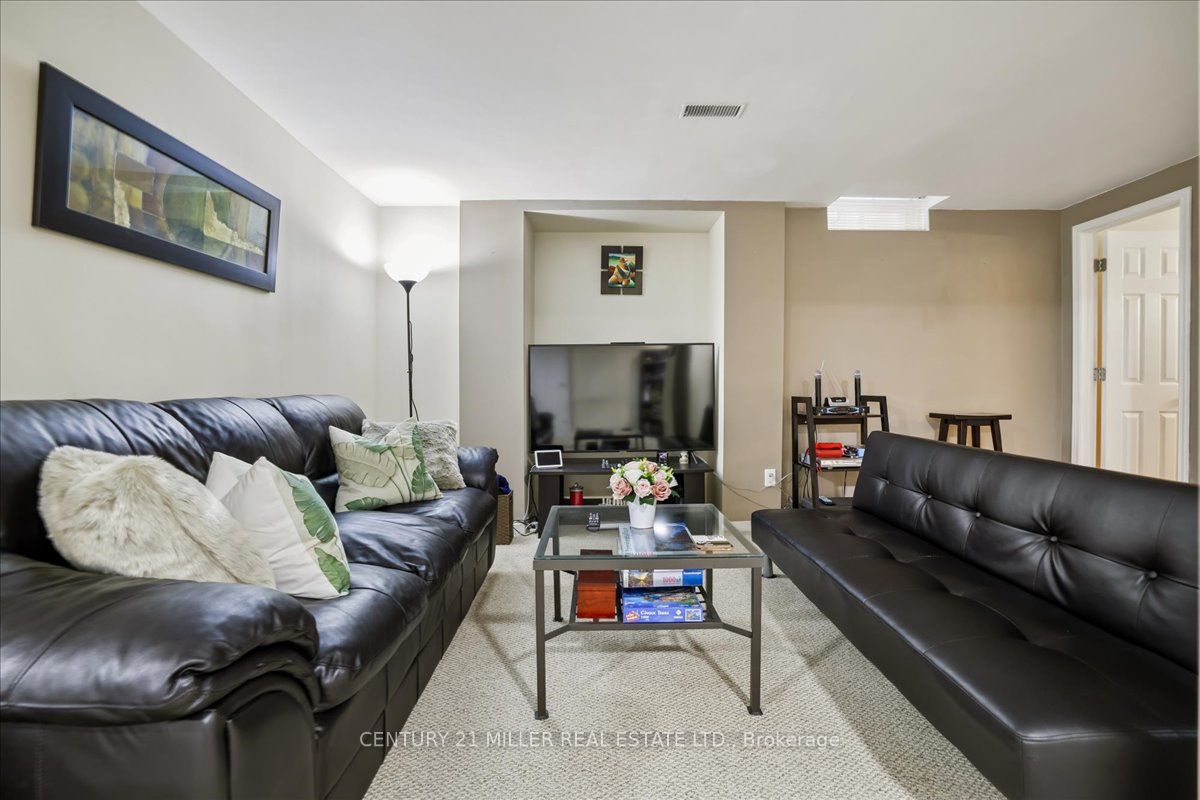 2120 Sixth Line Property Photo 26