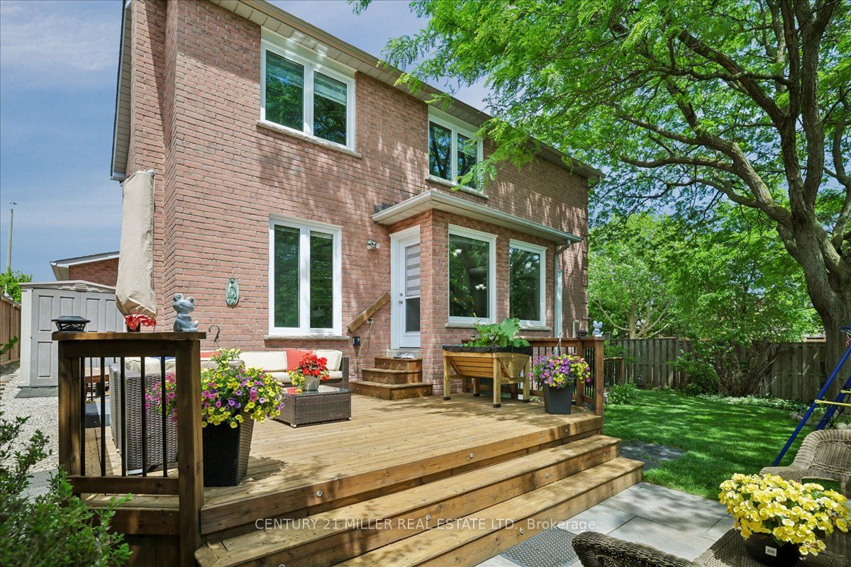 2120 Sixth Line Property Photo 33