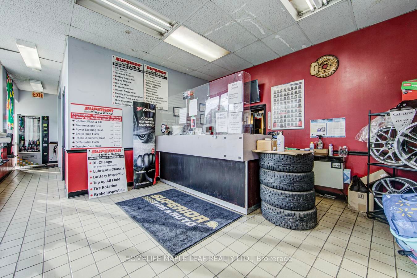 777 Dundas Street W Property Photo 7