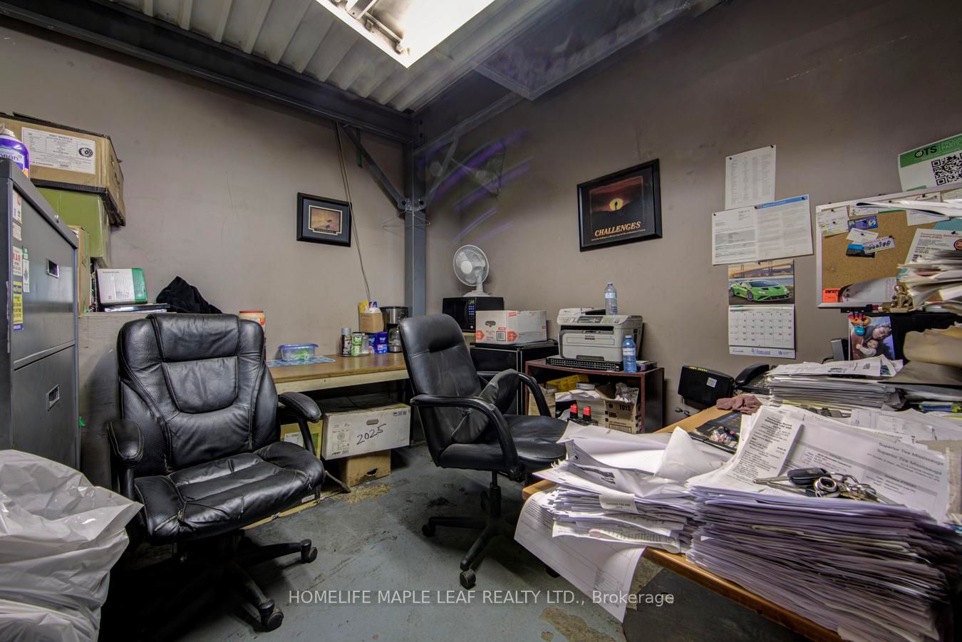 777 Dundas Street W Property Photo 25