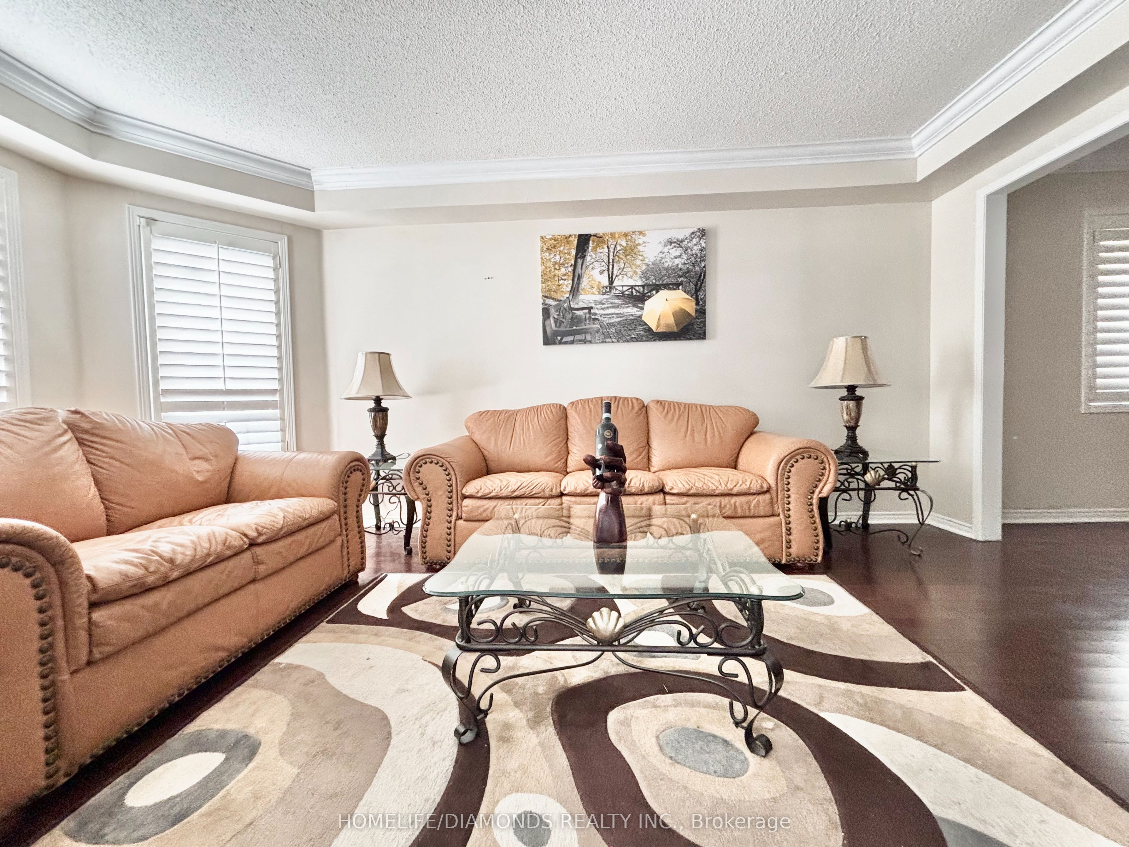186 Fernforest Drive Property Photo 7