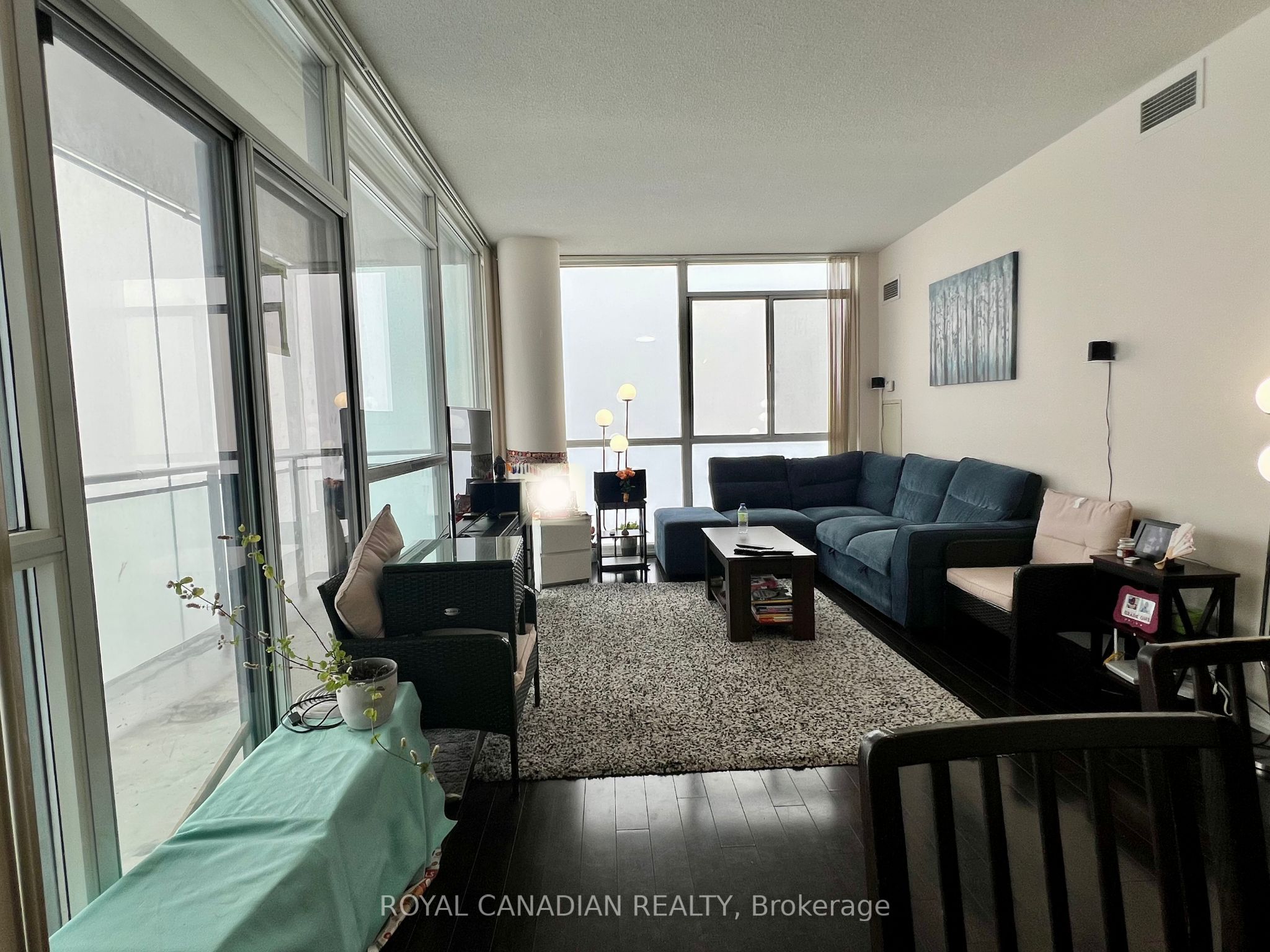225 Webb Drive 3207 Property Photo 1