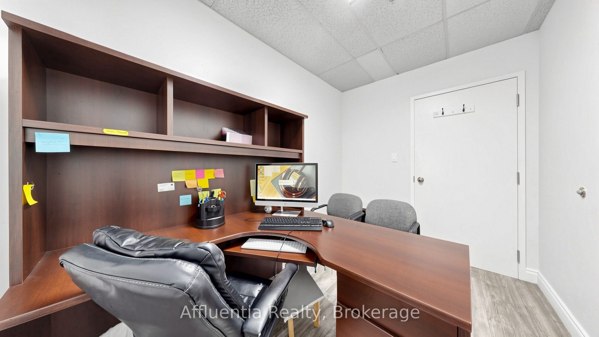 7895 Tranmere Drive 17 Property Photo 11