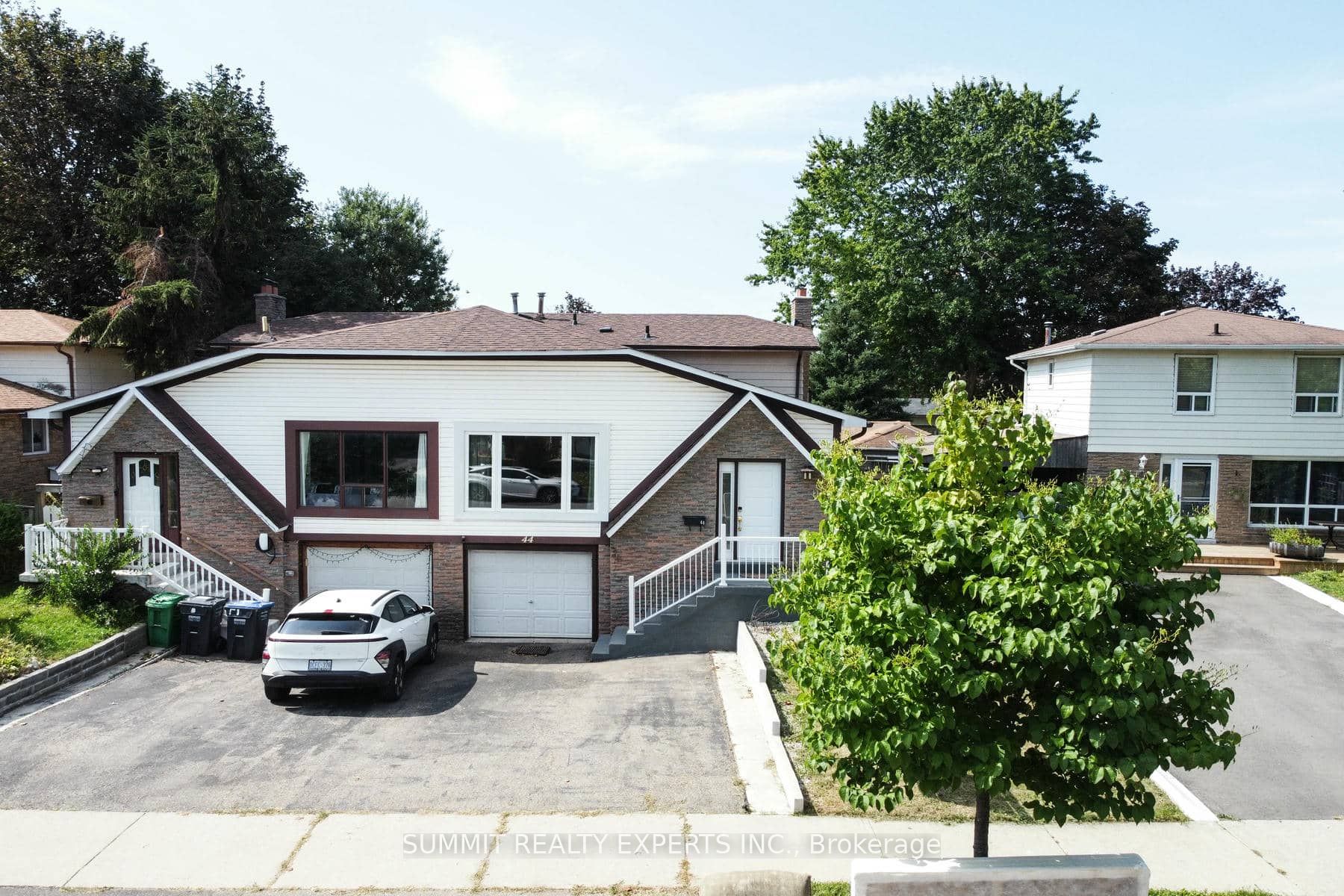 44 Nancy Mccredie Drive Property Photo 1